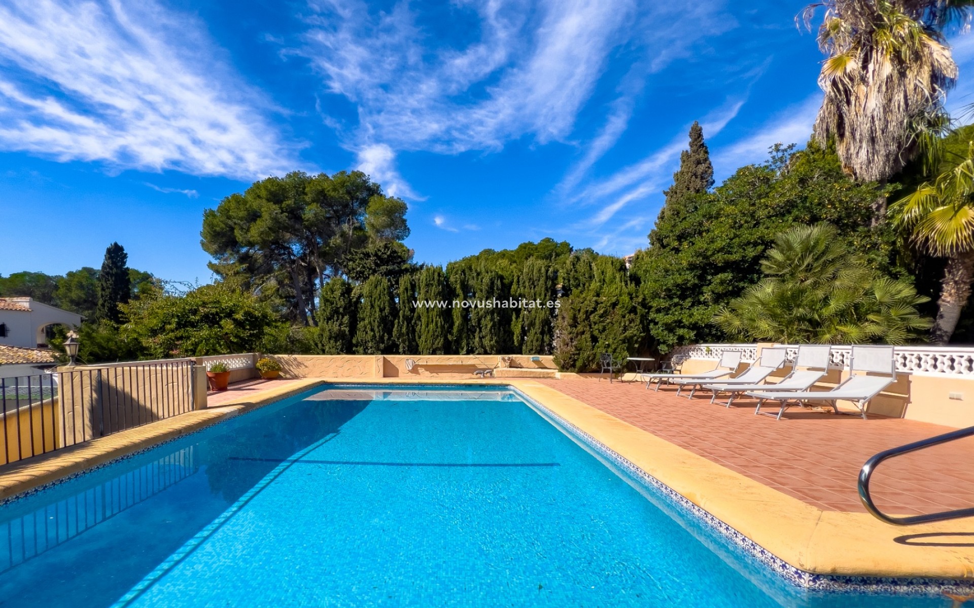 Resale - Villa - Moraira