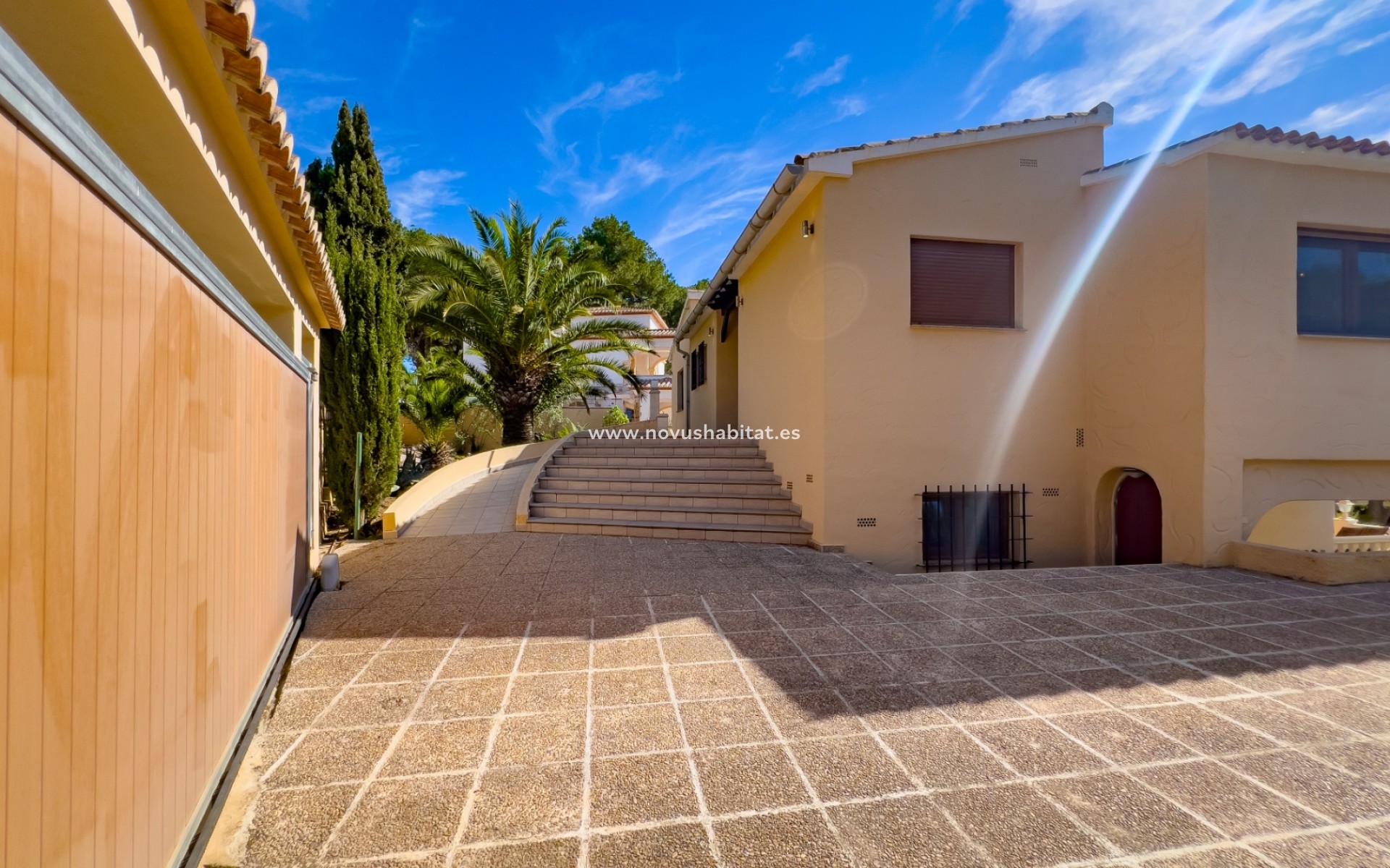 Resale - Villa - Moraira