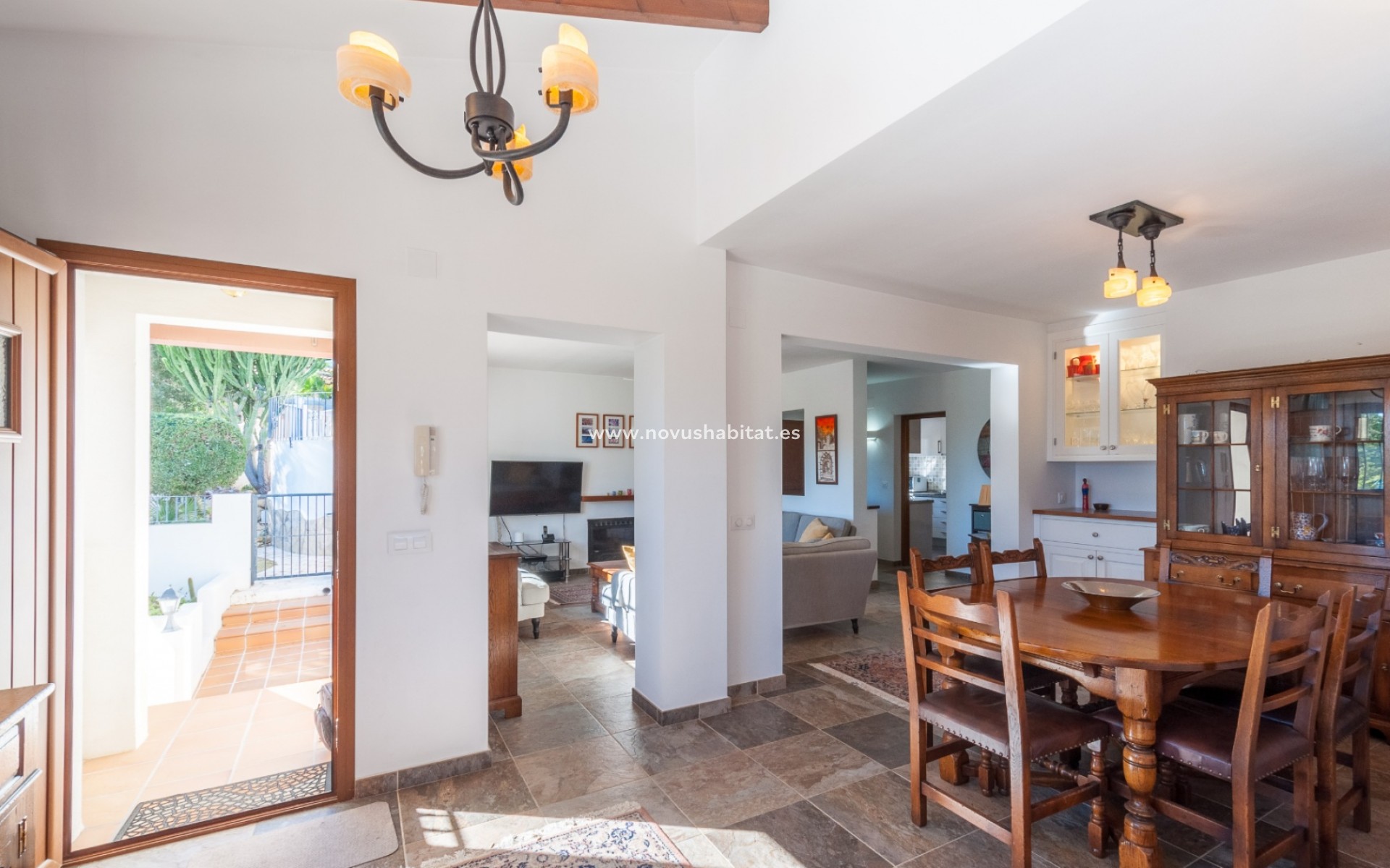 Resale - Villa - Moraira