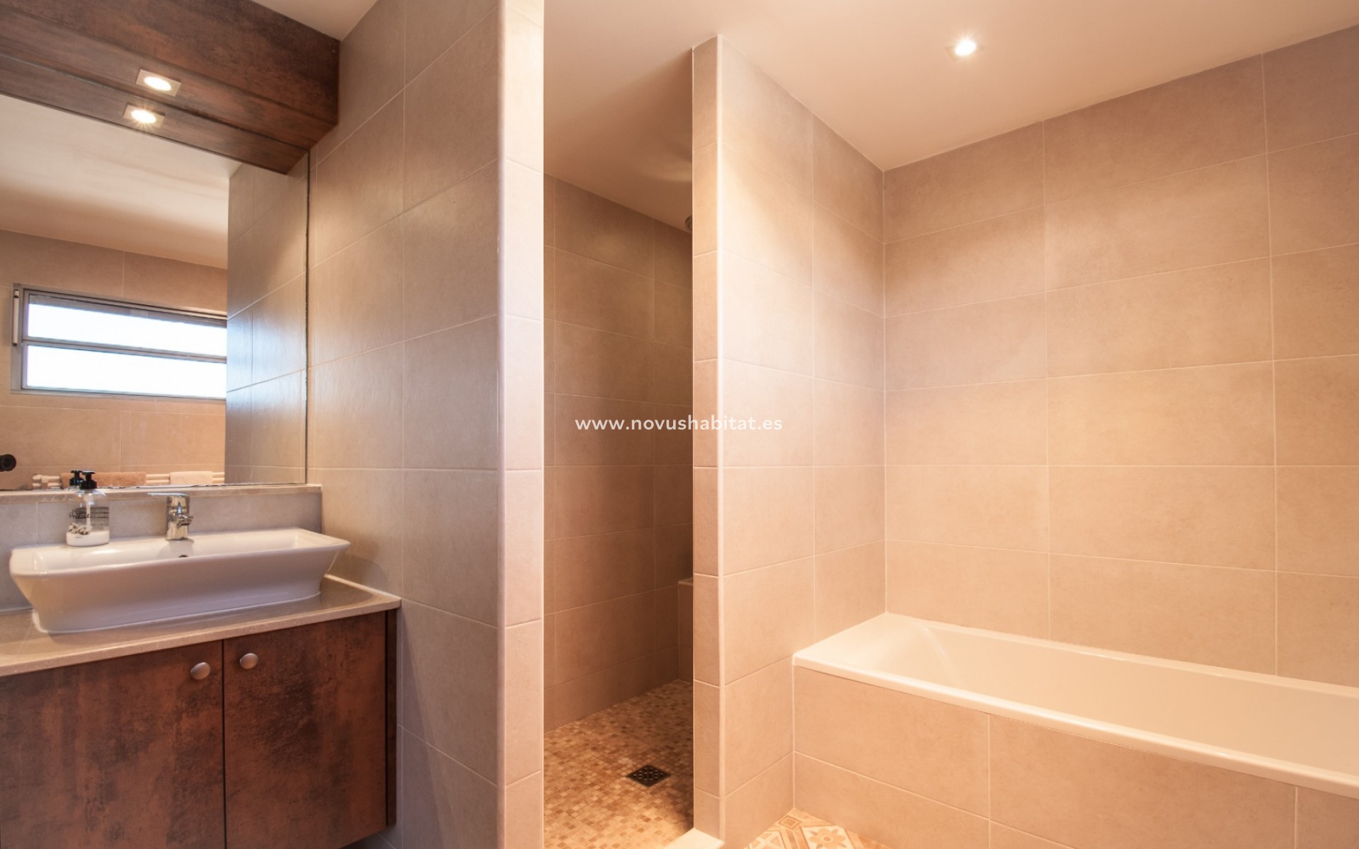 Resale - Villa - Moraira