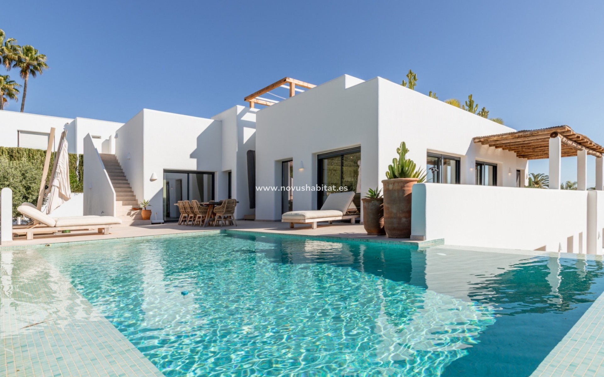Resale - Villa - Moraira