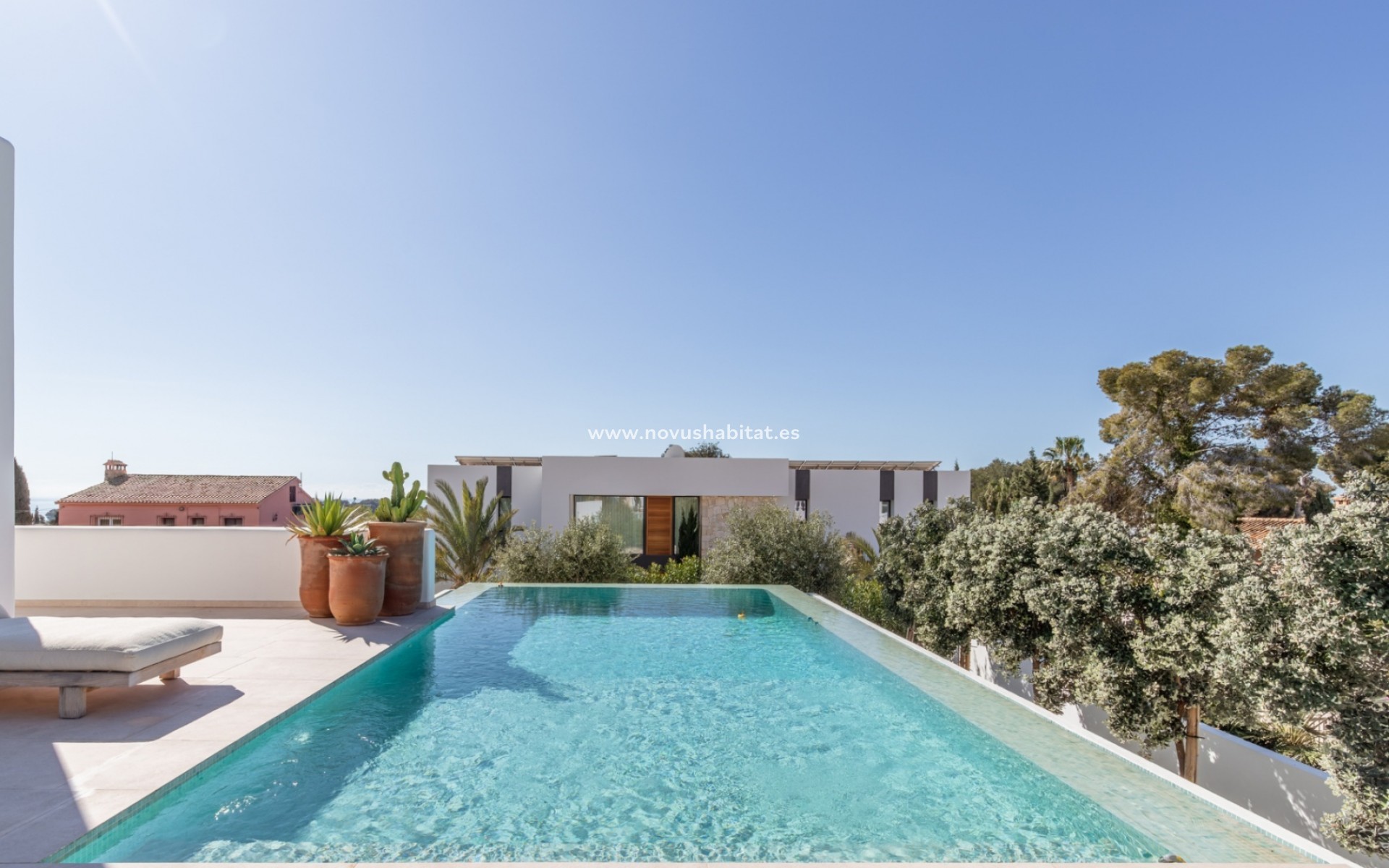 Resale - Villa - Moraira
