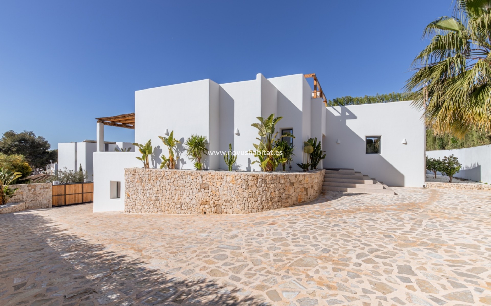 Resale - Villa - Moraira