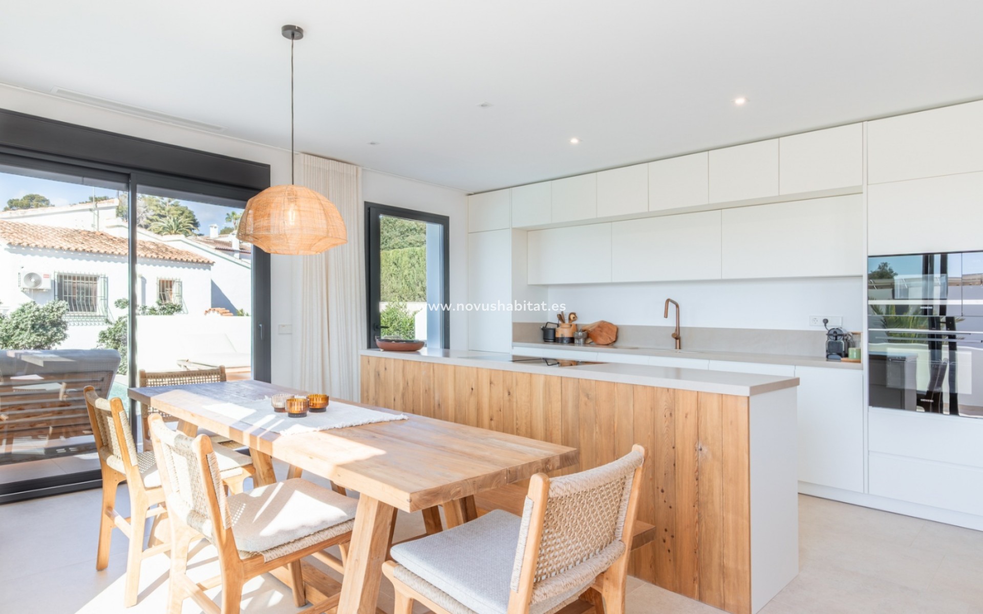 Resale - Villa - Moraira