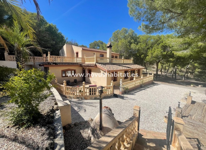 Resale - Villa - Orihuela - Torremendo