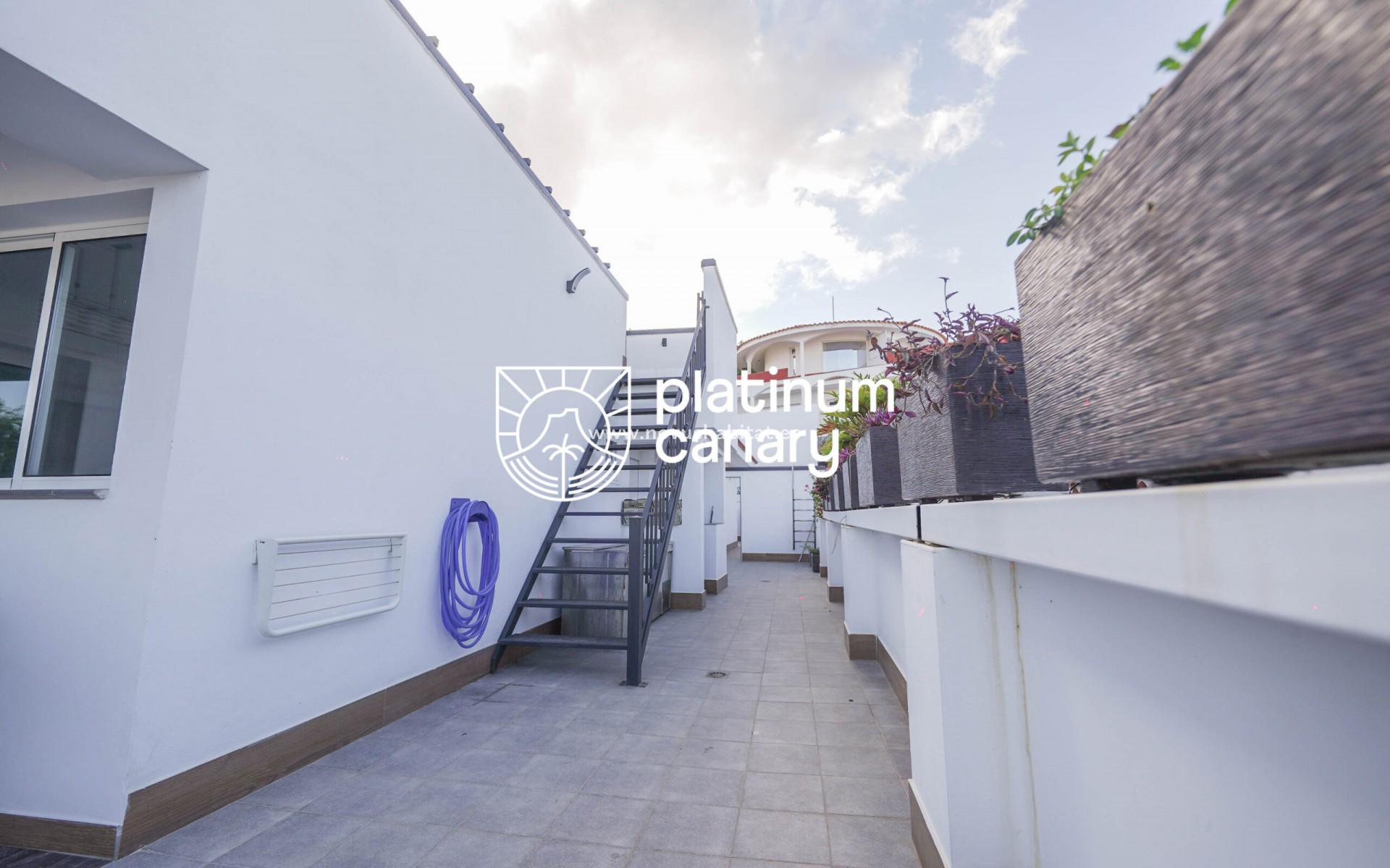 Resale - Villa - San Eugenio - Santa Cruz de Tenerife