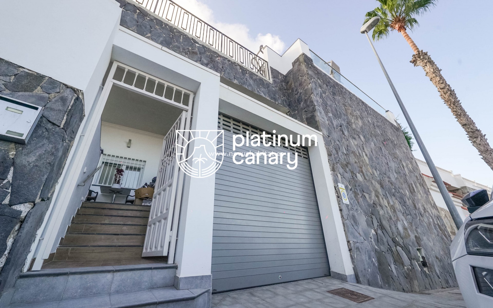 Resale - Villa - San Eugenio - Santa Cruz de Tenerife