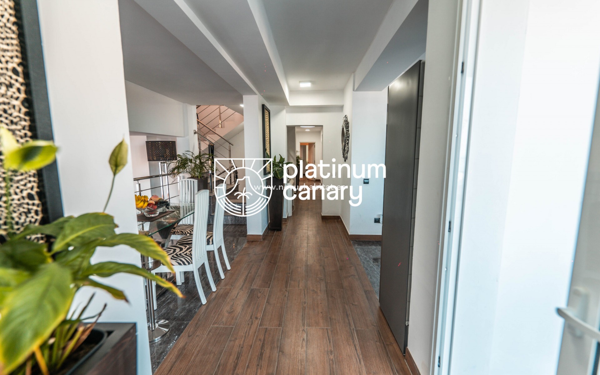 Resale - Villa - San Eugenio - Santa Cruz de Tenerife