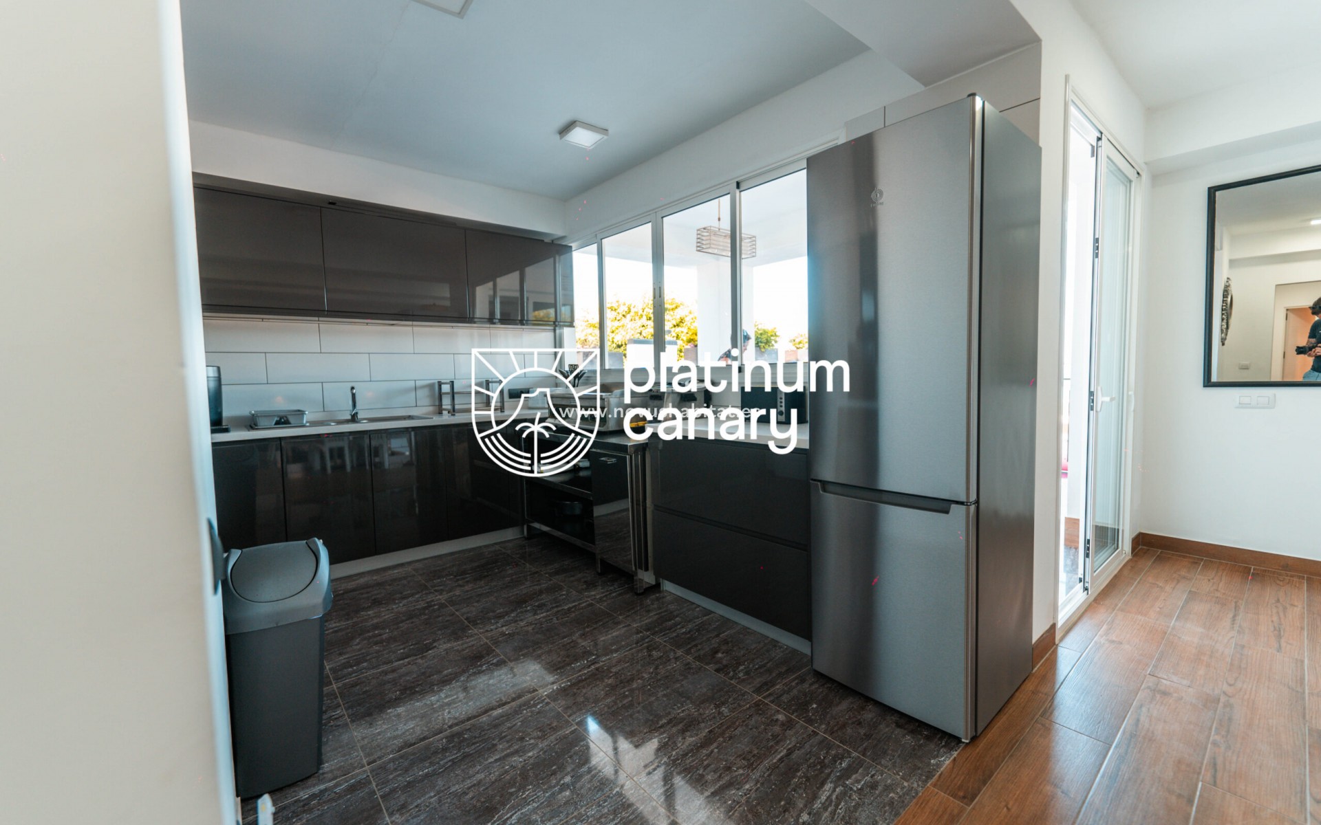 Resale - Villa - San Eugenio - Santa Cruz de Tenerife