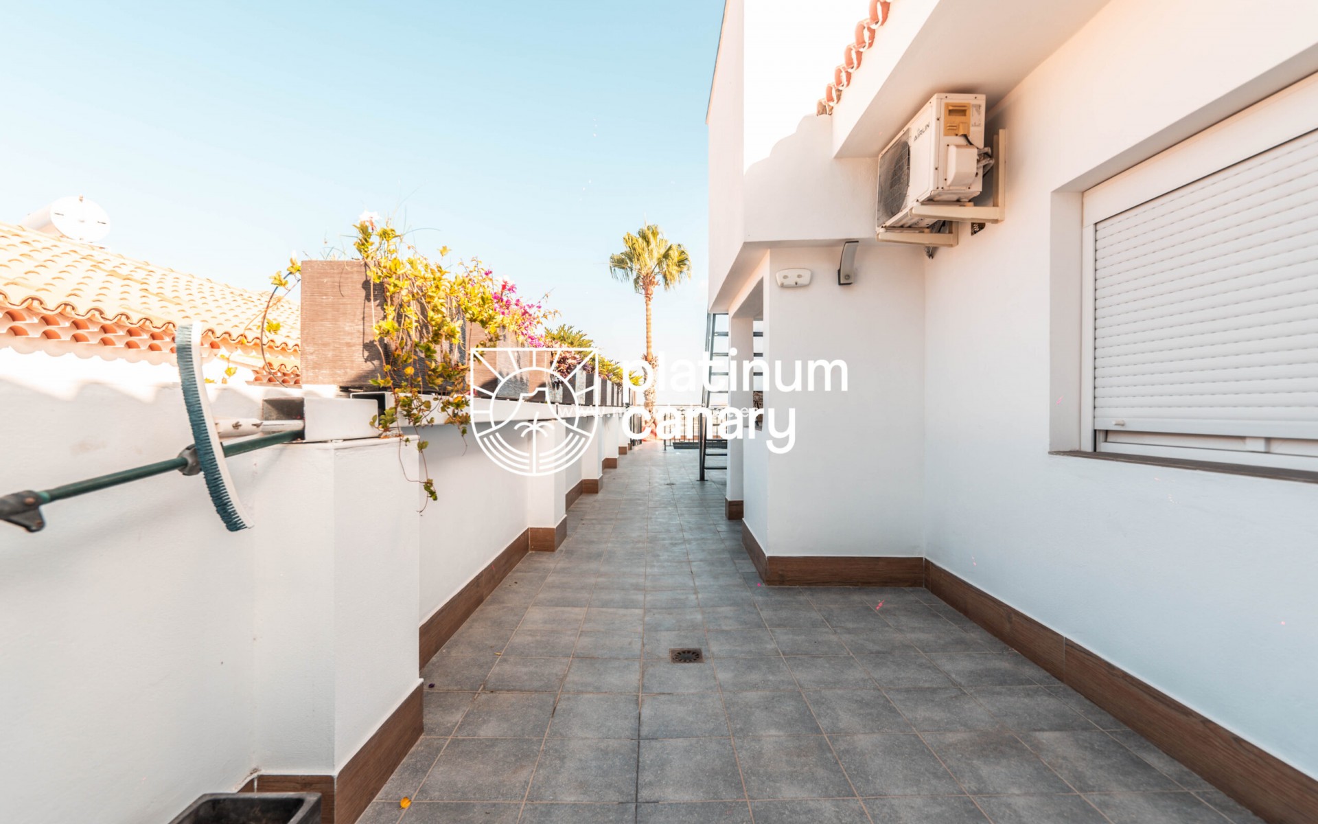 Resale - Villa - San Eugenio - Santa Cruz de Tenerife