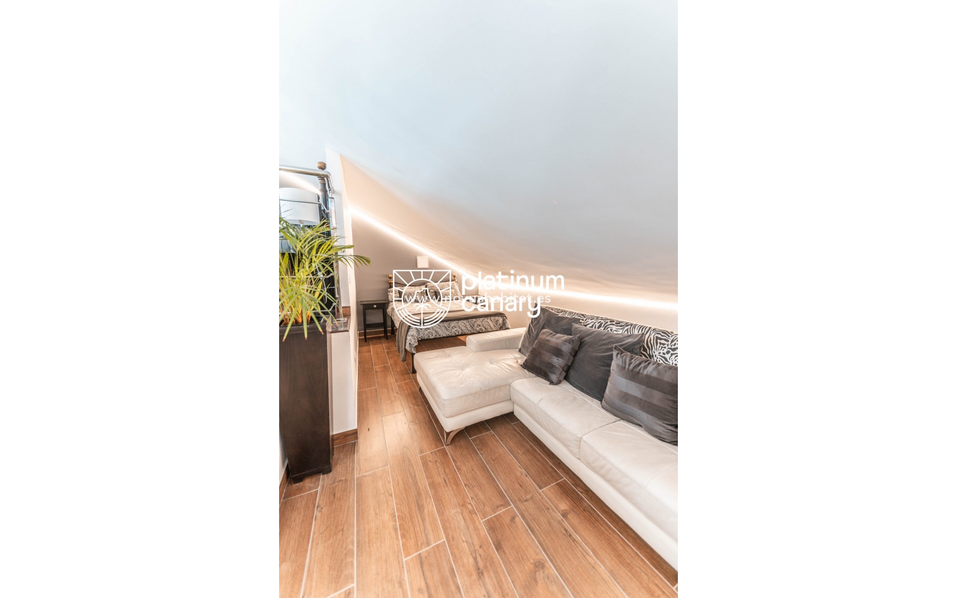 Resale - Villa - San Eugenio - Santa Cruz de Tenerife