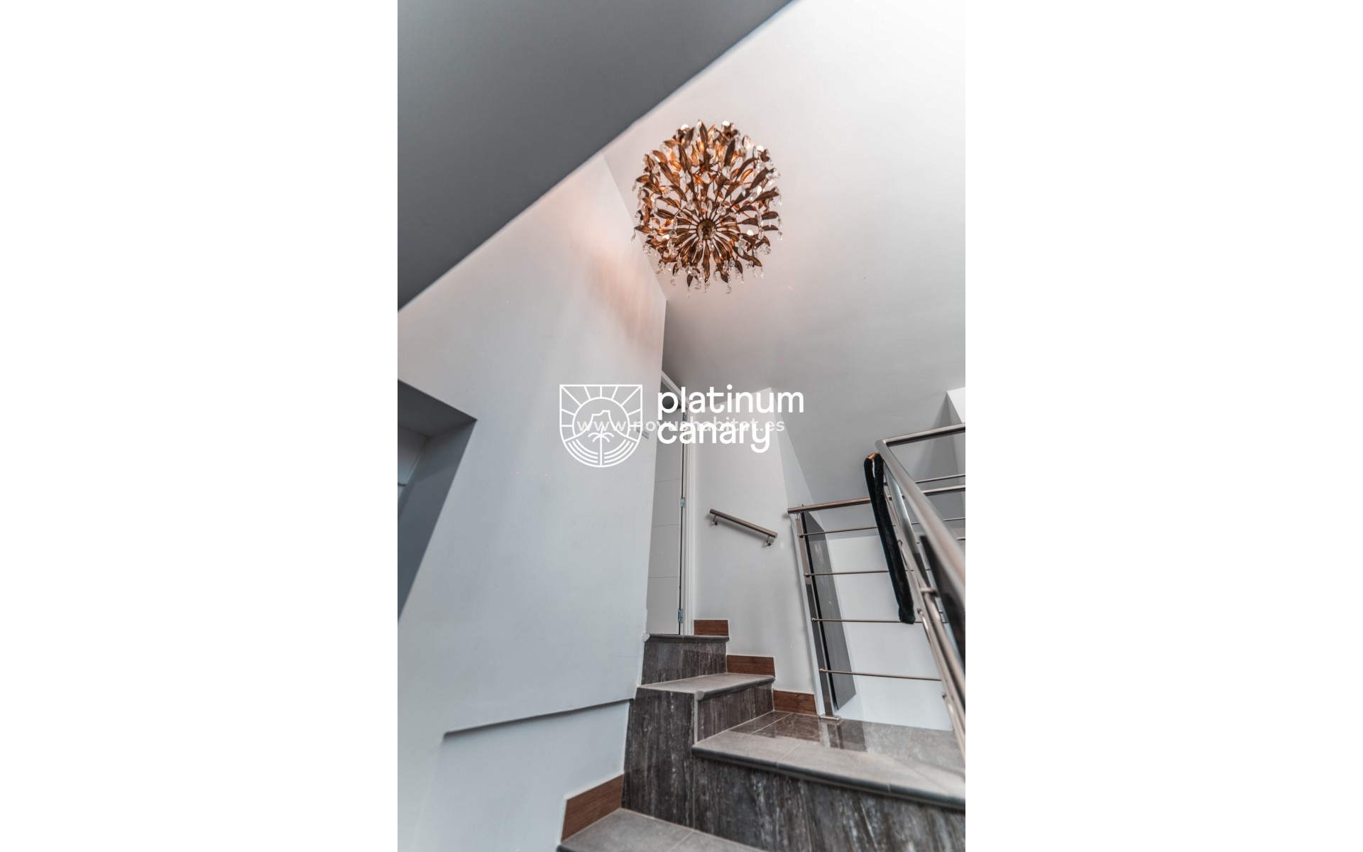 Resale - Villa - San Eugenio - Santa Cruz de Tenerife