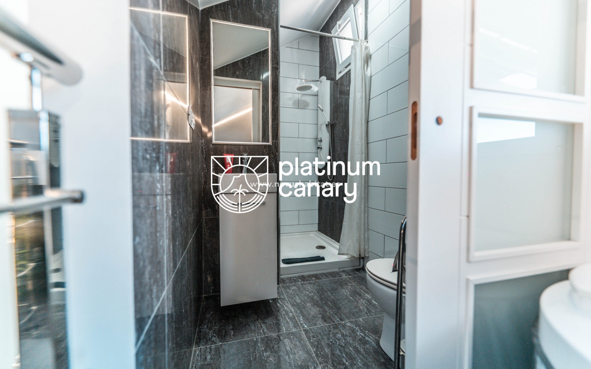 Resale - Villa - San Eugenio - Santa Cruz de Tenerife