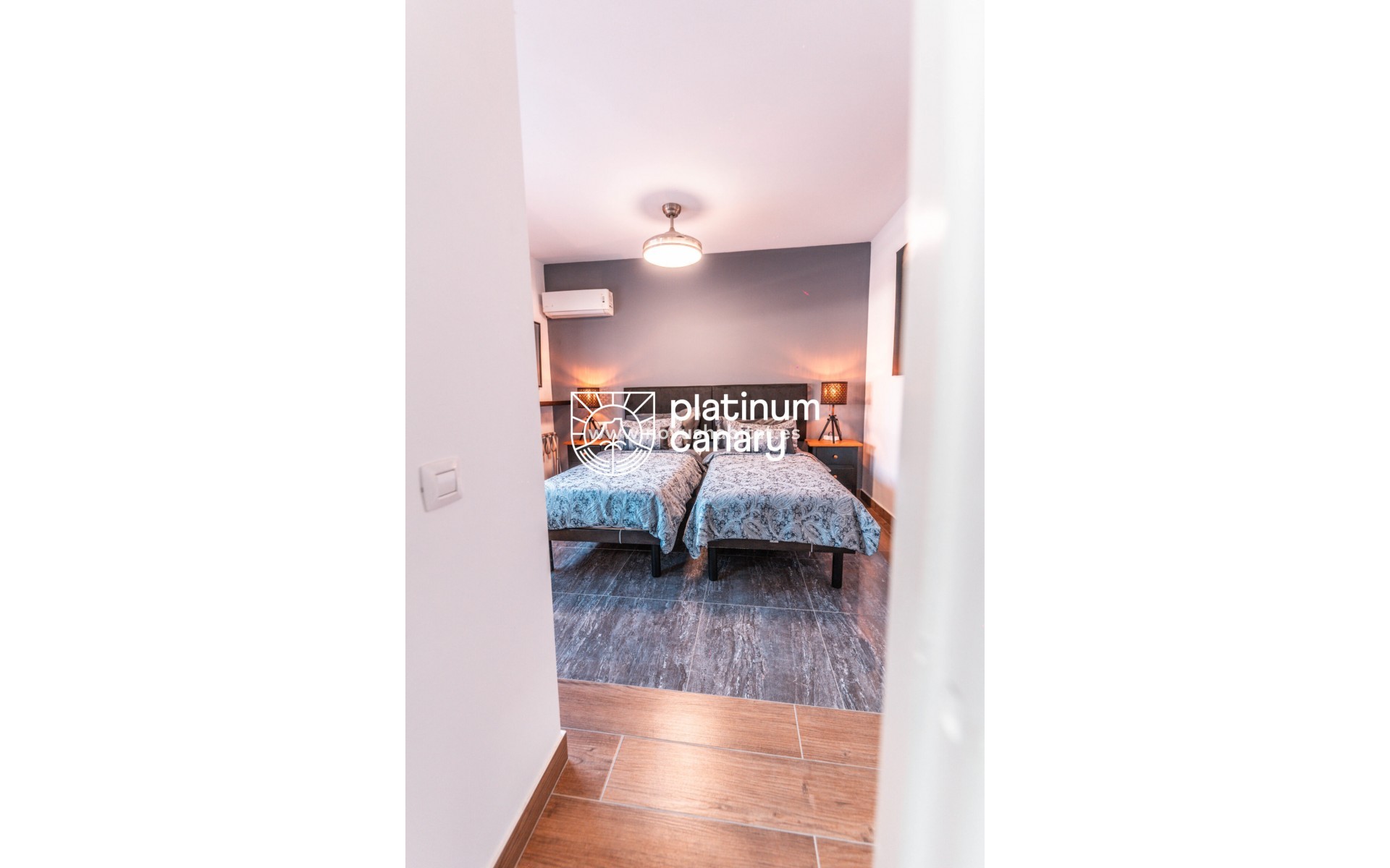 Resale - Villa - San Eugenio - Santa Cruz Tenerife