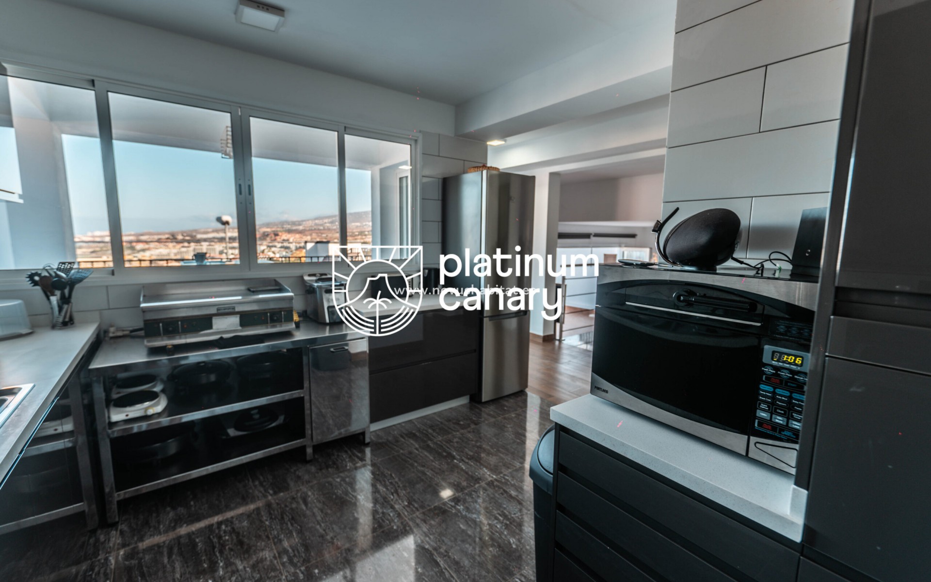 Resale - Villa - San Eugenio - Santa Cruz Tenerife