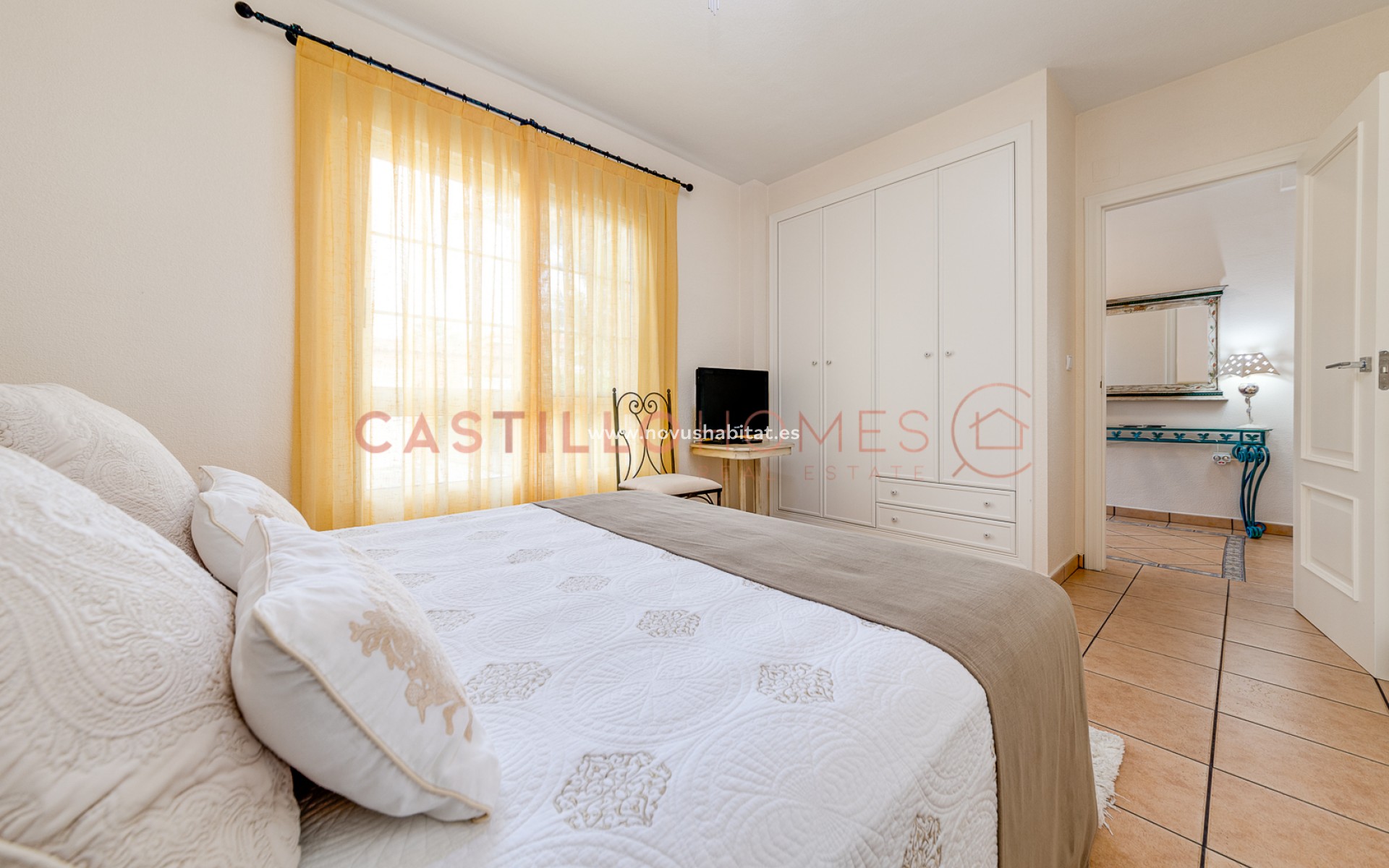 Resale - Villa - Torrevieja - La Veleta