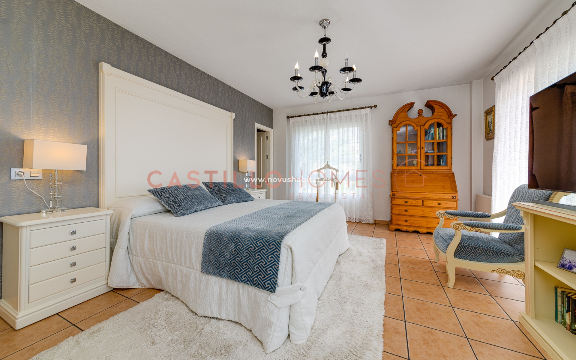 Resale - Villa - Torrevieja - La Veleta