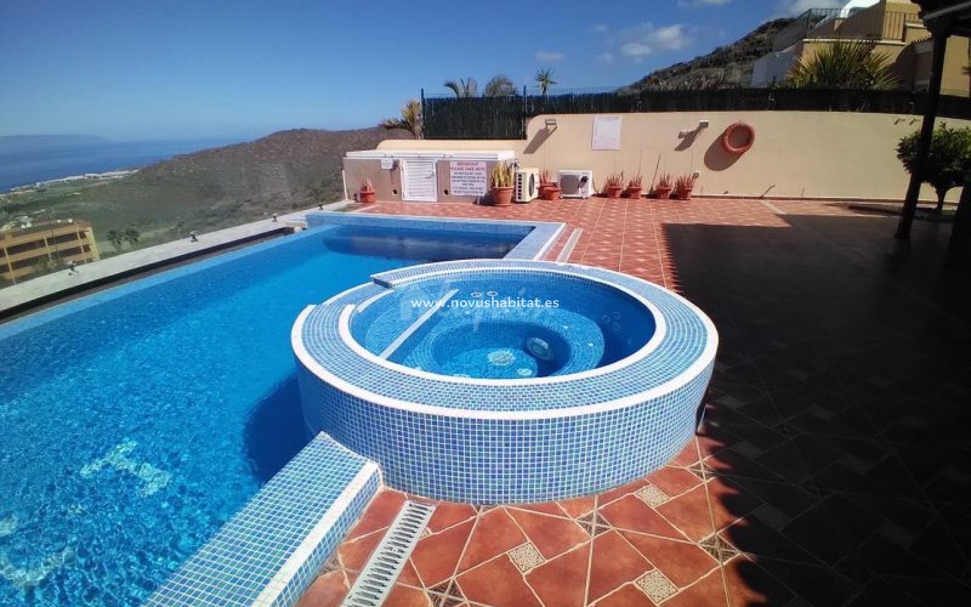 Resale - Villa - Torviscas - Roque Del Conde Torviscas