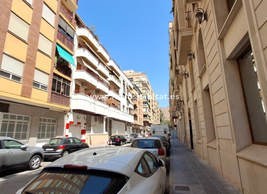 Revente - Apartament / Duplex - Orihuela - Zona Centro