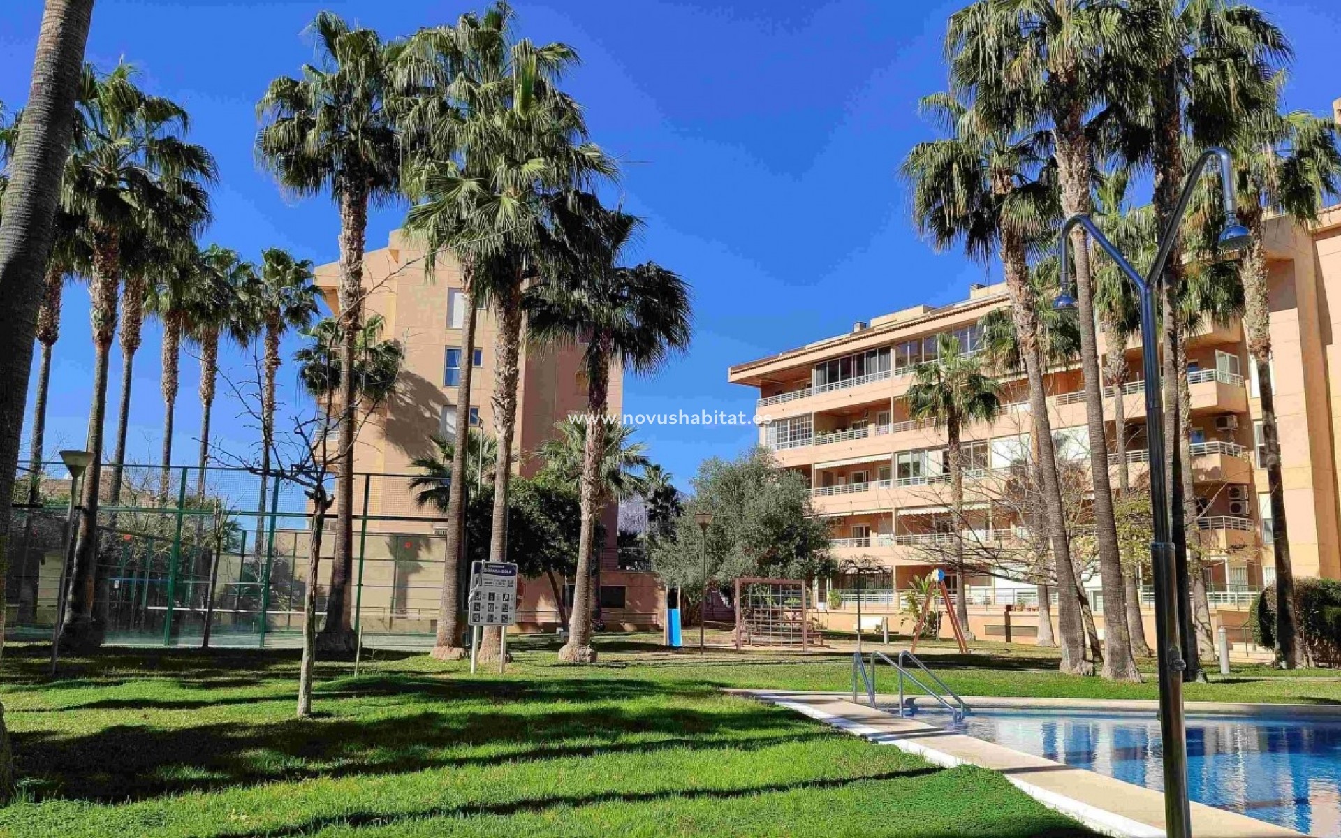 Revente -  Appartement - Albir