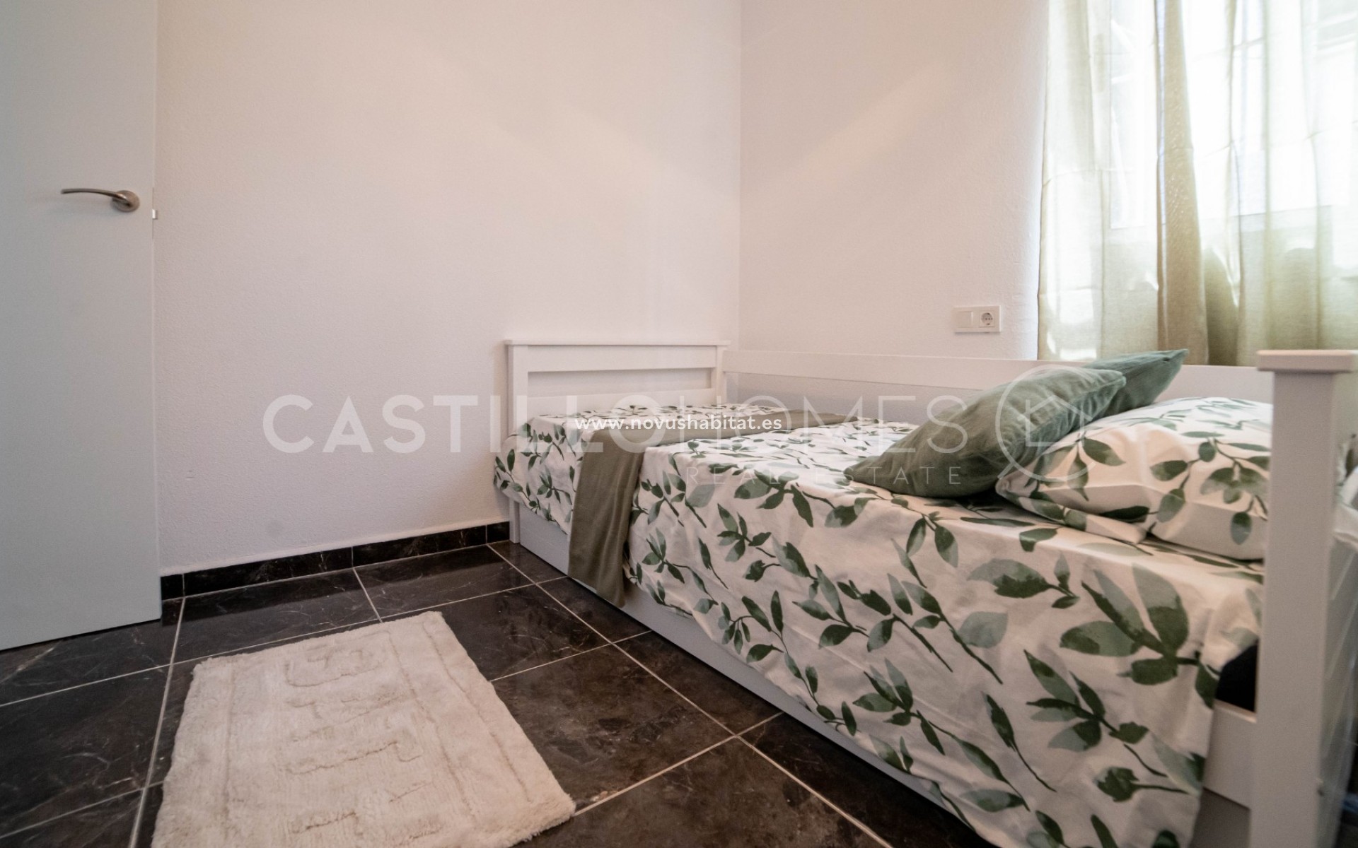 Revente -  Appartement - Torrevieja - Centro