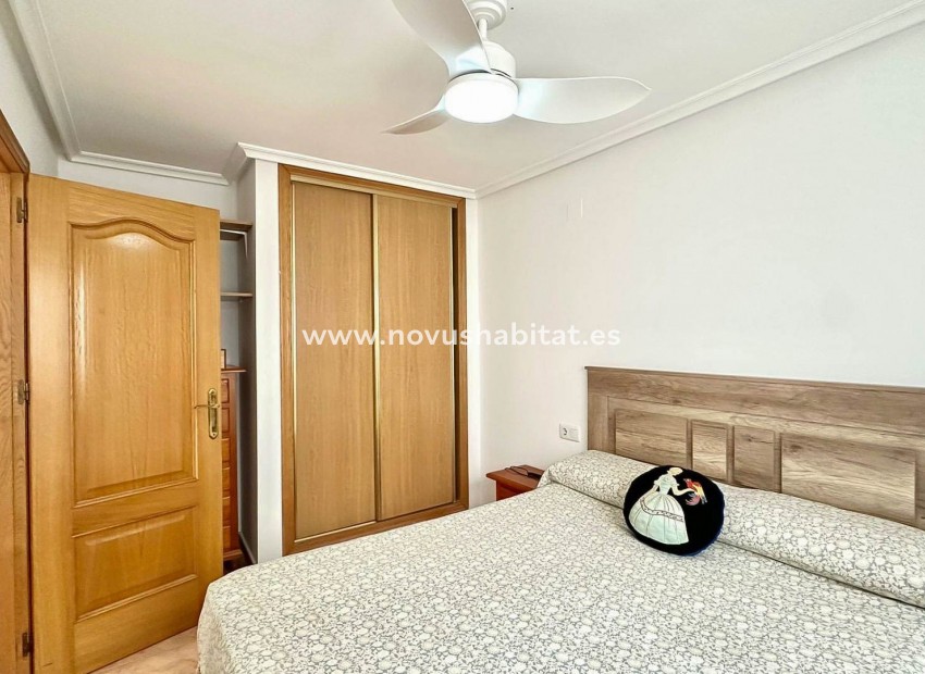 Revente -  Appartement - Torrevieja - Centro