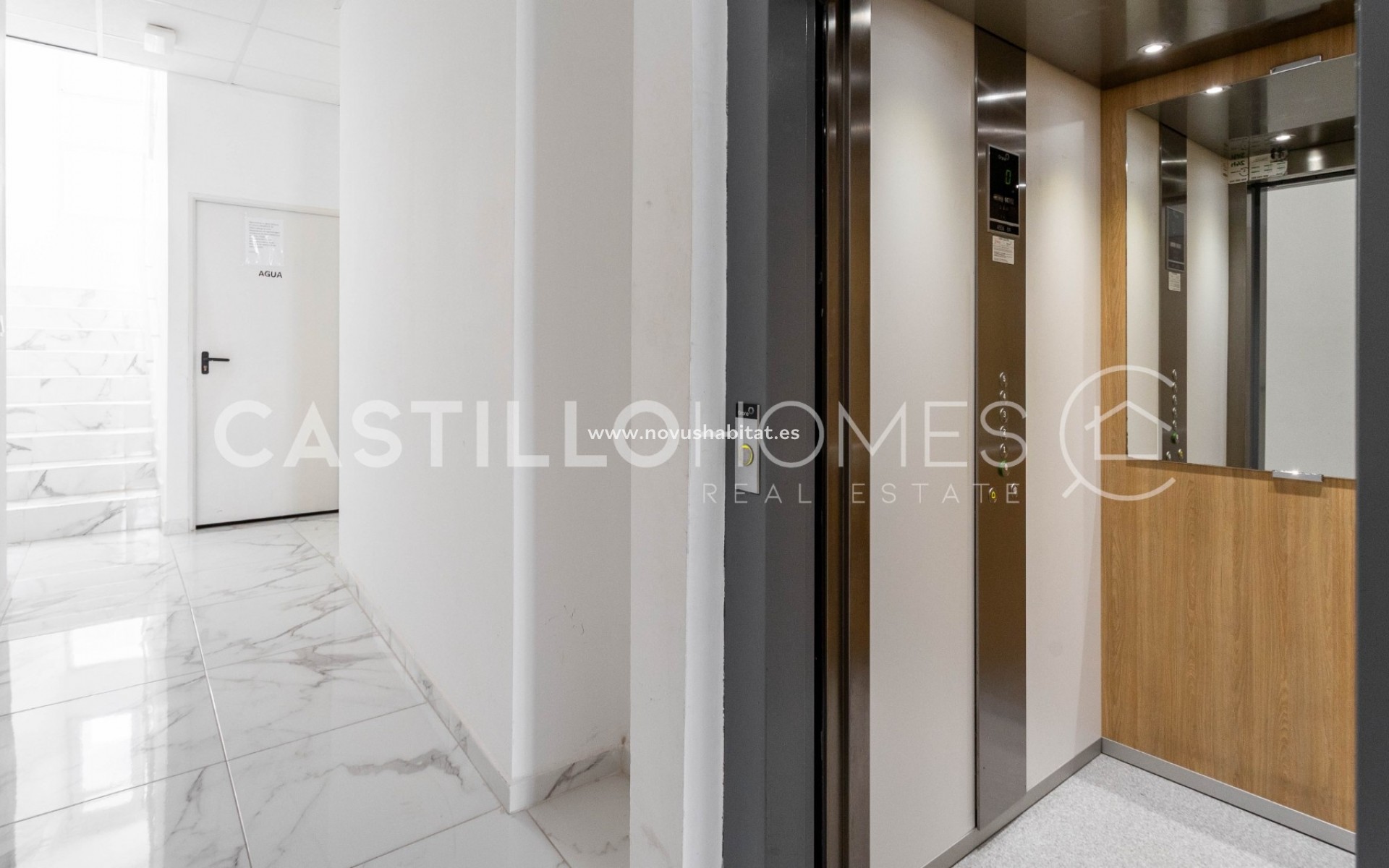 Revente -  Appartement - Torrevieja - Centro