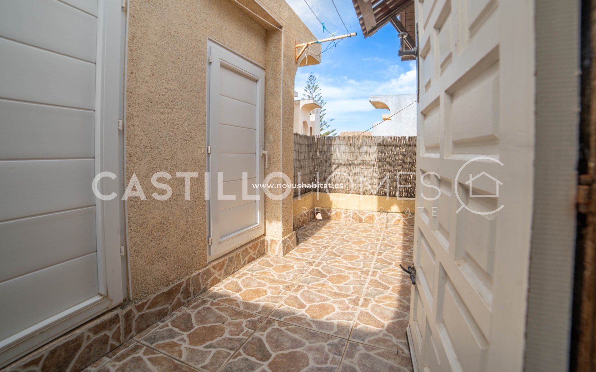 Revente -  Appartement - Torrevieja - Urb. Rosaleda