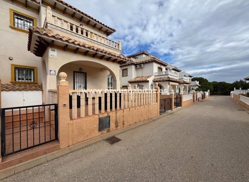Revente - Maison de ville - Orihuela Costa - Lomas de Cabo Roig