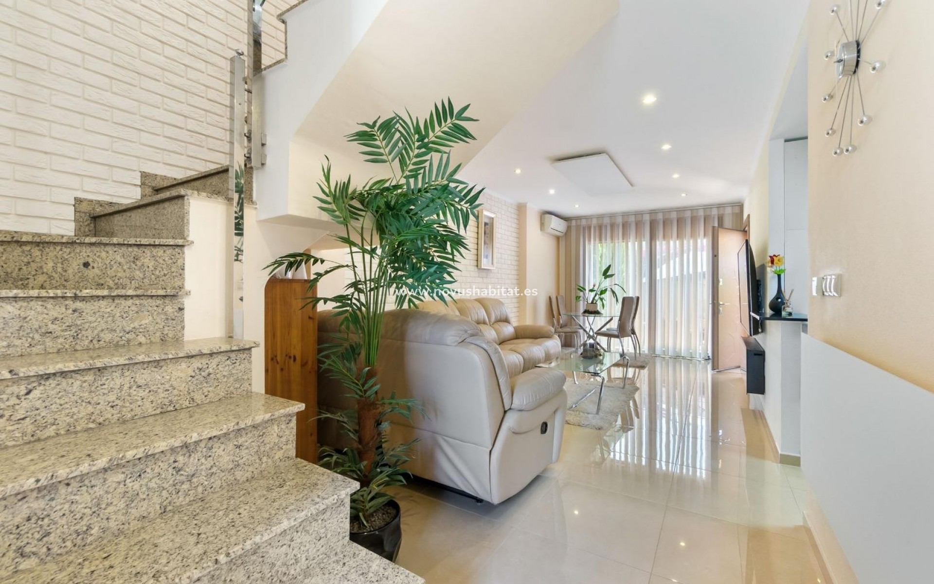 Revente - Terraced house / Townhouse - Torrevieja - Aguas Nuevas