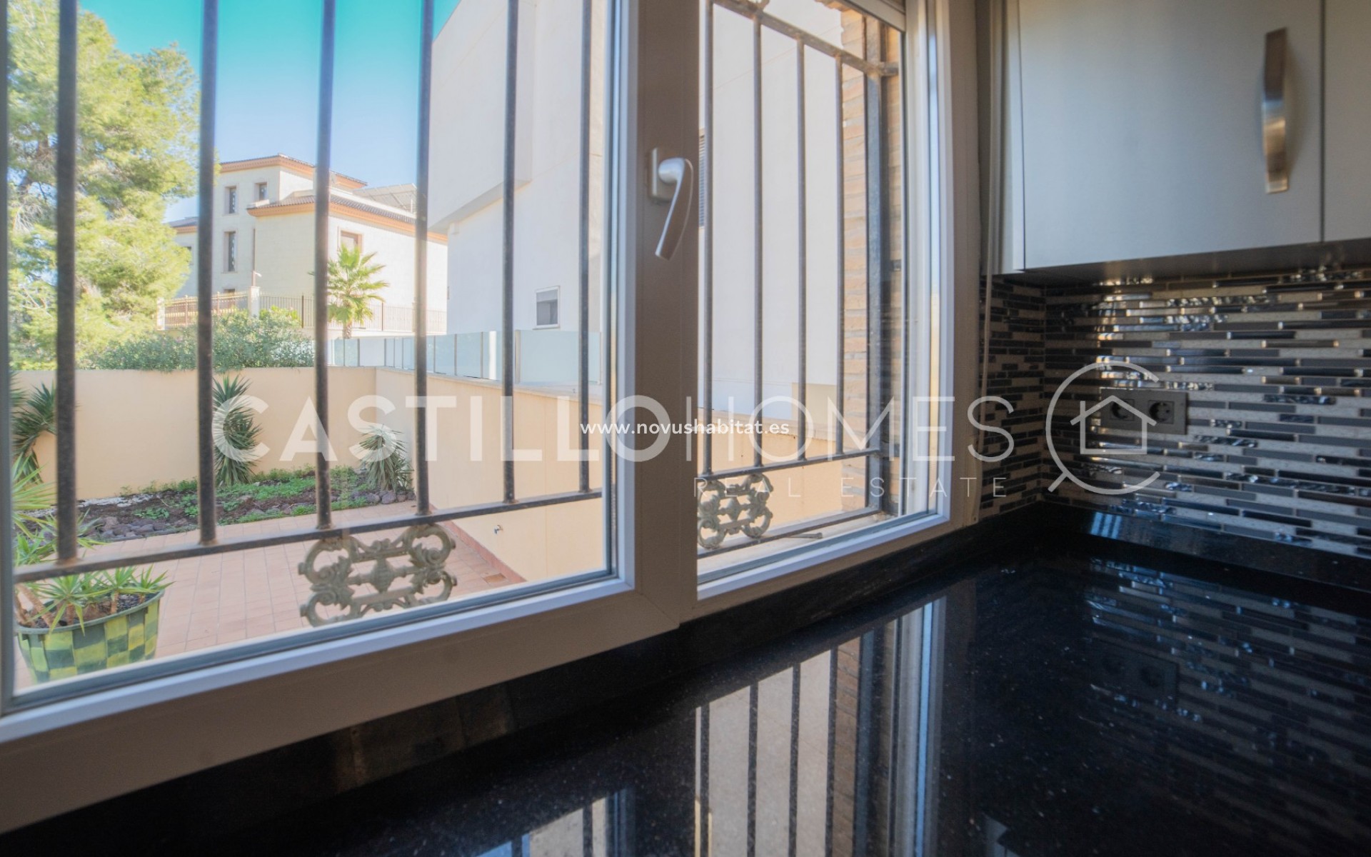 Revente - Villa - Orihuela Costa - Las Filipinas