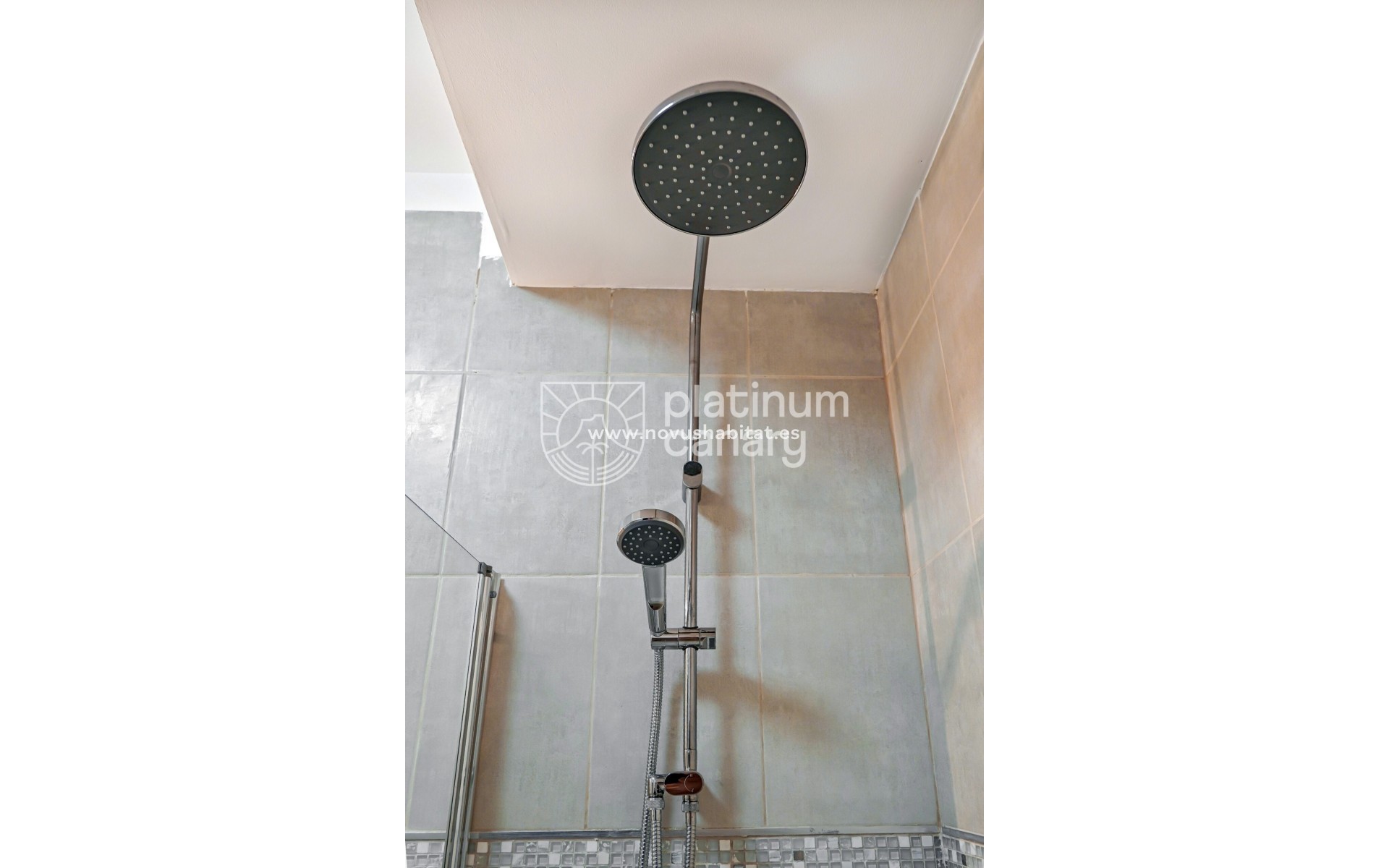 Segunda mano - Apartamento - Playa Paraiso - Santa Cruz de Tenerife