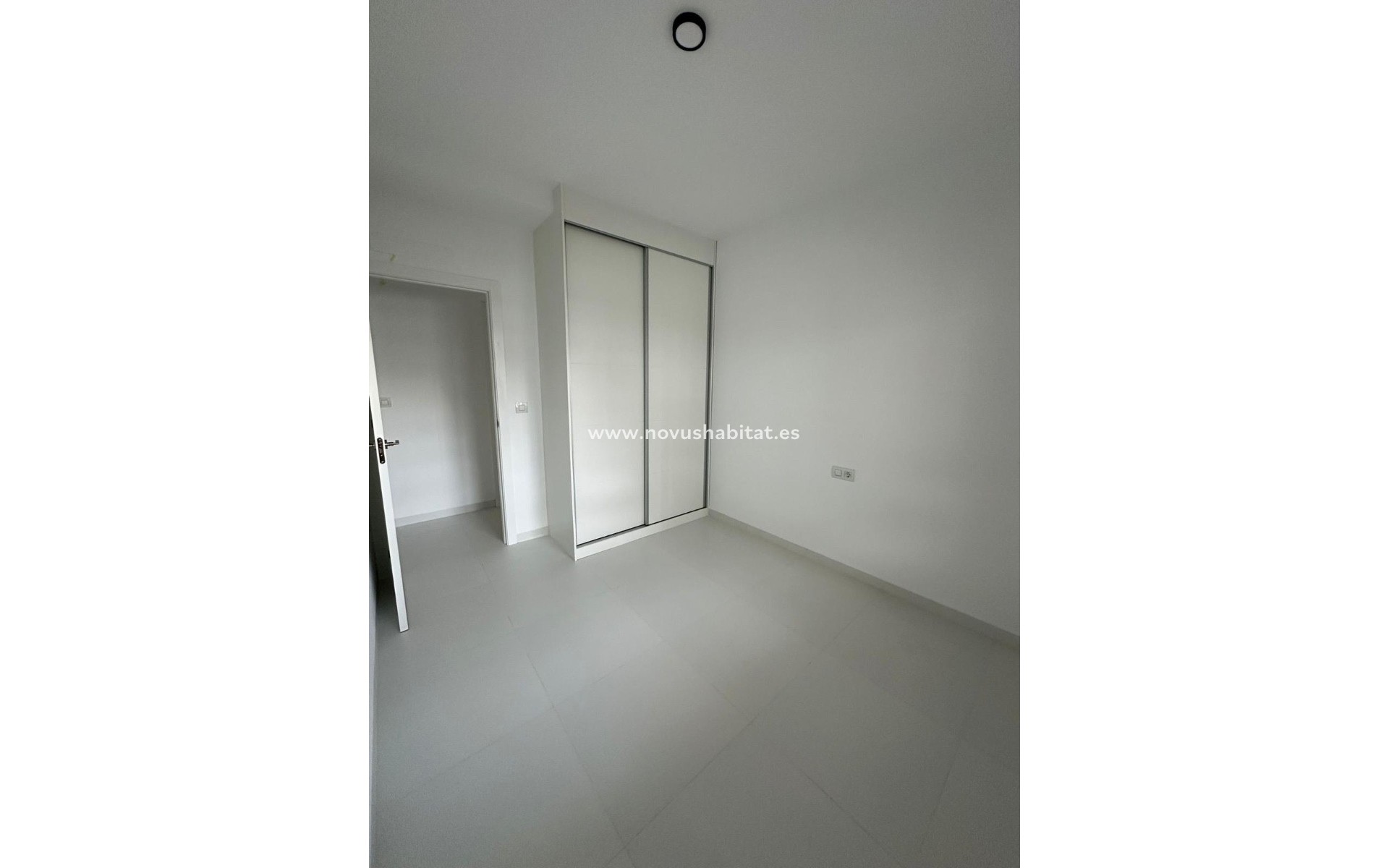 Segunda mano - Apartamento - San Miguel - San Miguel Salinas