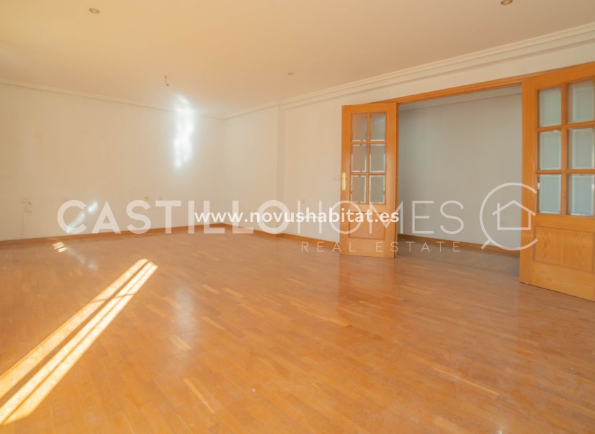 Segunda mano - Apartamento - Torrevieja - Centro