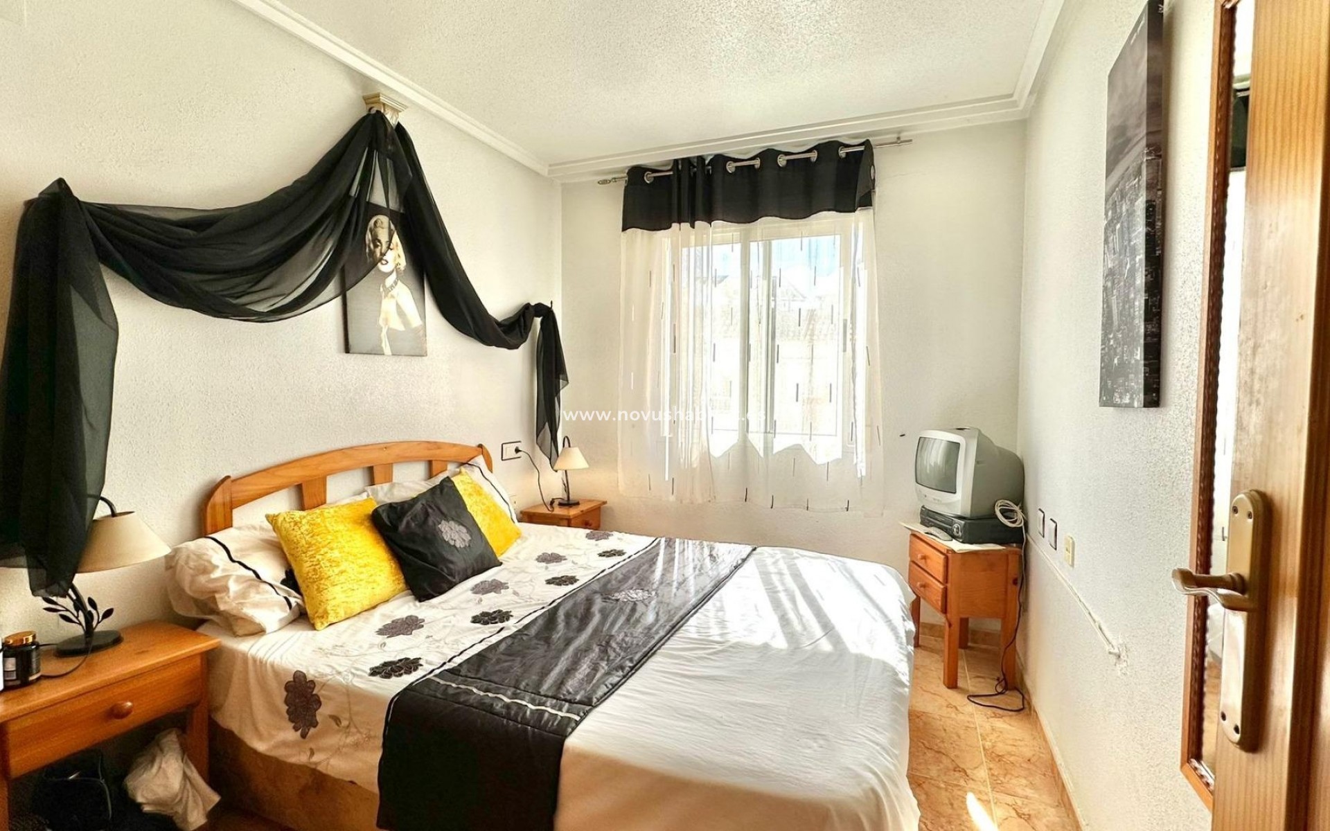 Segunda mano - Apartamento - Torrevieja - La Siesta - El Salado -  Torreta