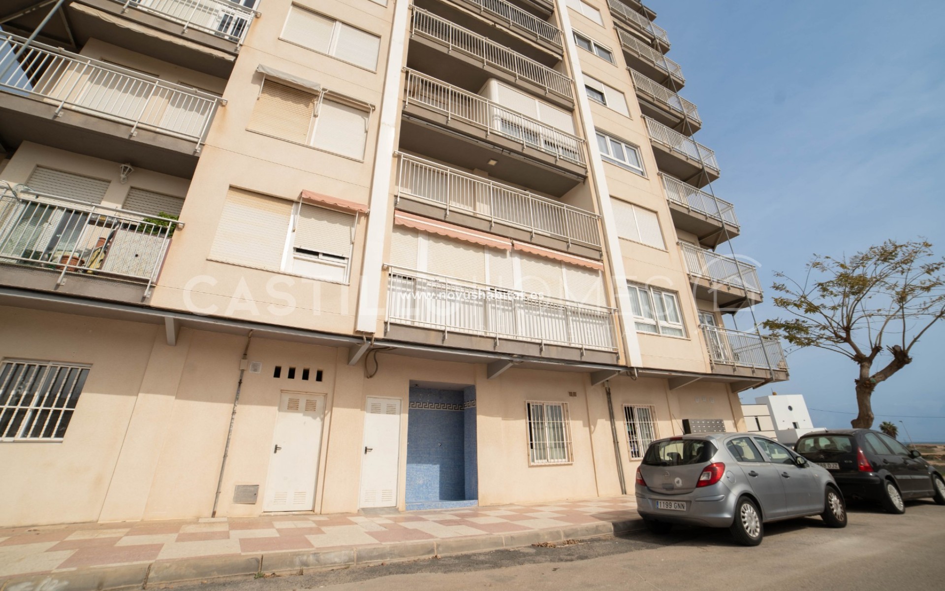 Segunda mano - Apartamento - Torrevieja - Urb. Rosaleda