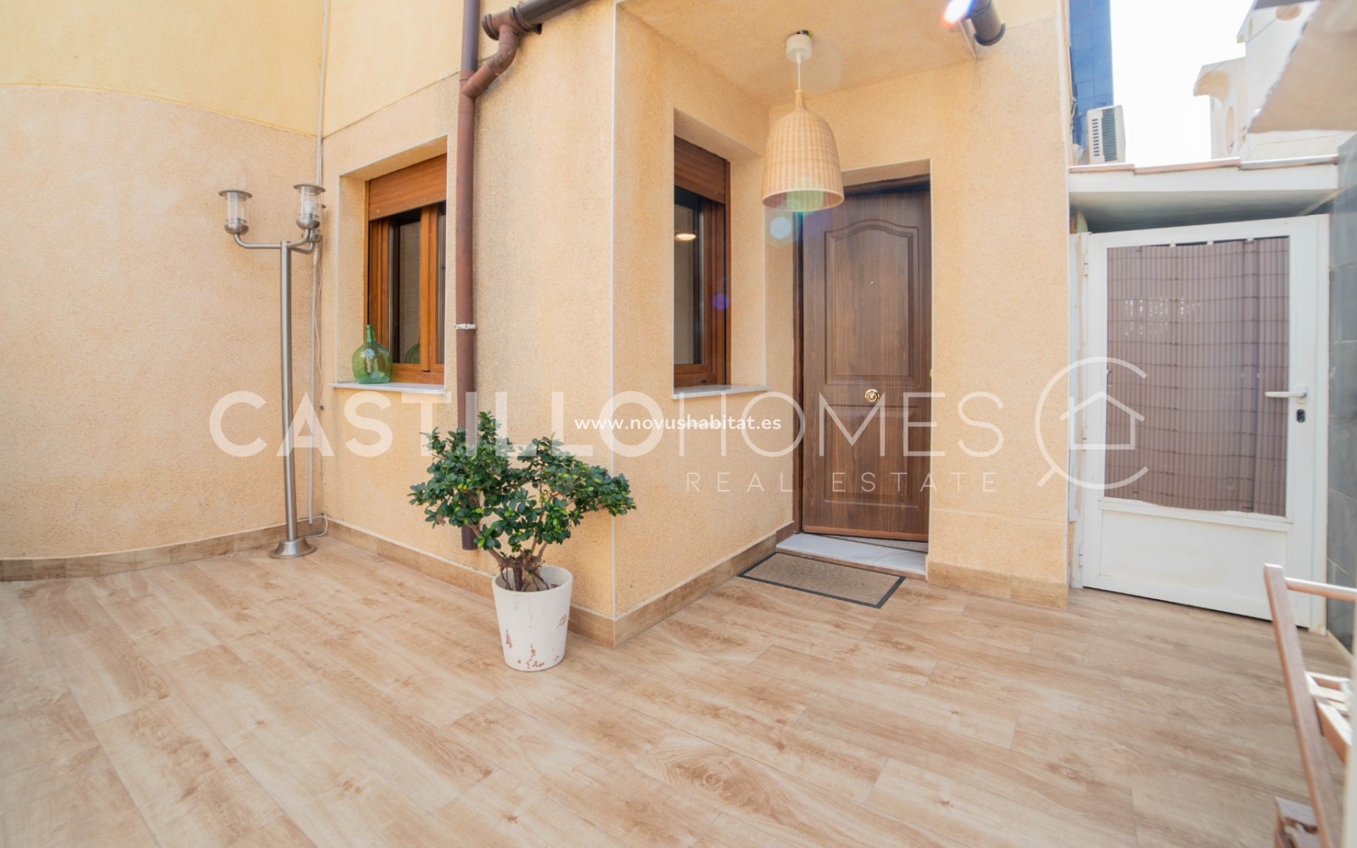 Segunda mano - Apartamento - Torrevieja - Urb. Rosaleda