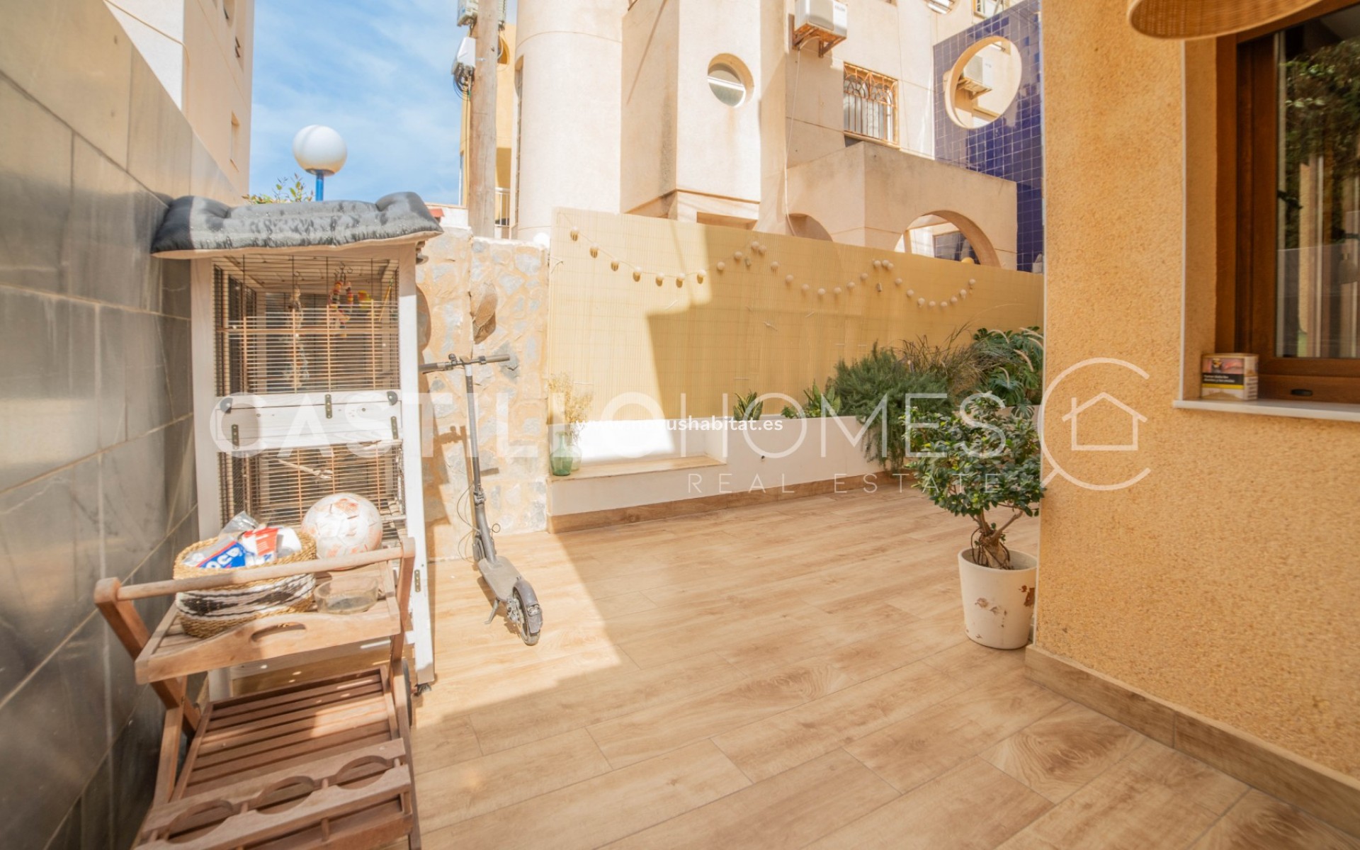 Segunda mano - Apartamento - Torrevieja - Urb. Rosaleda