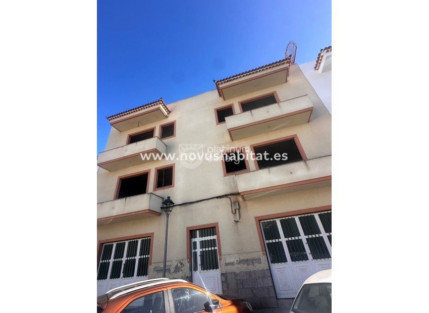Segunda mano - house - Arona - Santa Cruz de Tenerife