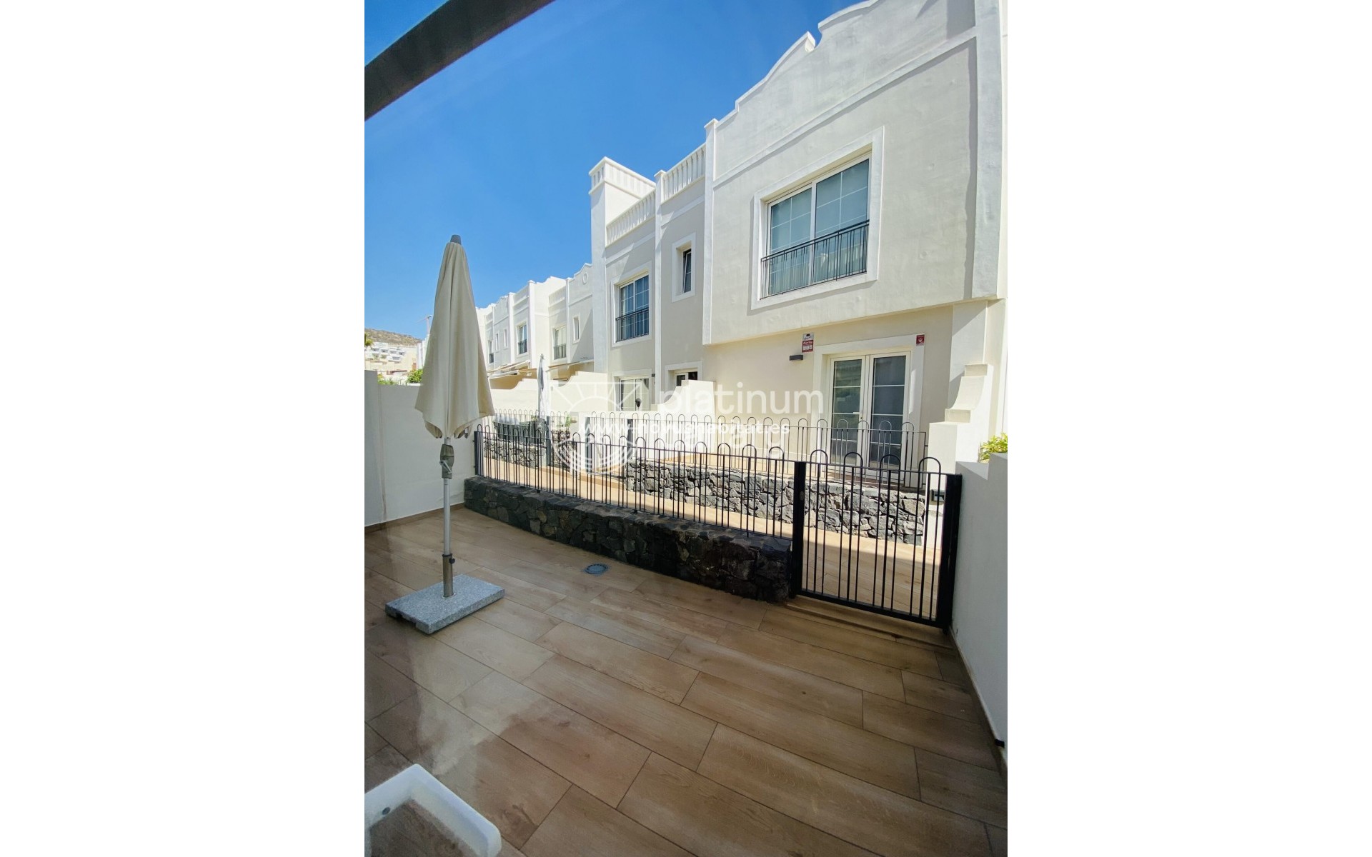 Segunda mano - house - Los Cristianos - Santa Cruz de Tenerife