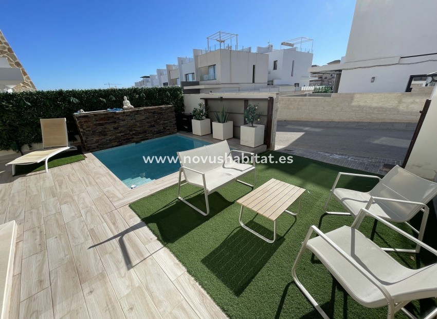 Segunda mano - Semi-detached house - Villamartín