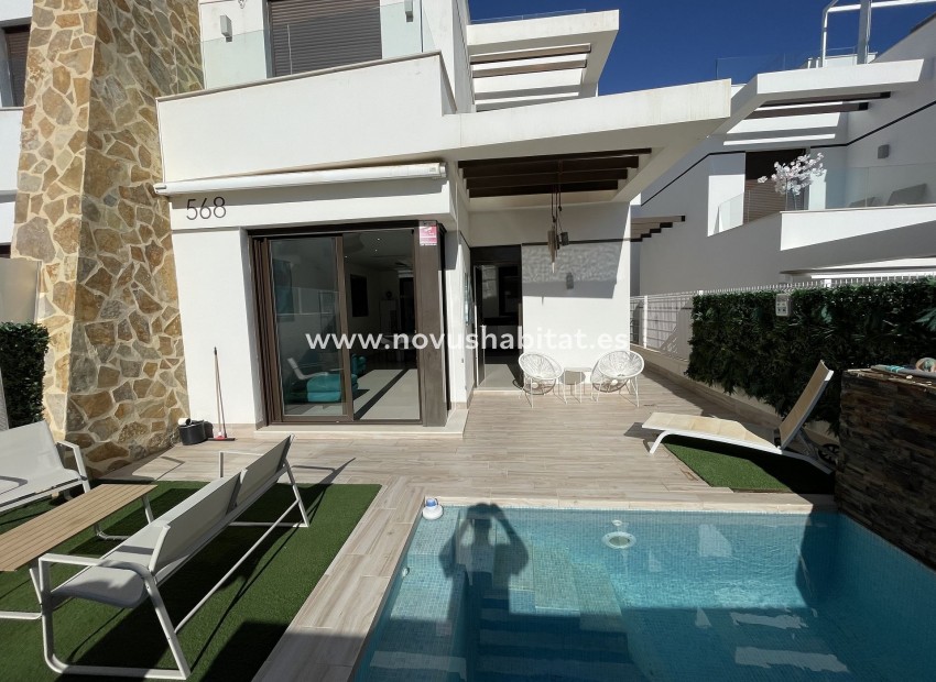 Segunda mano - Semi-detached house - Villamartín