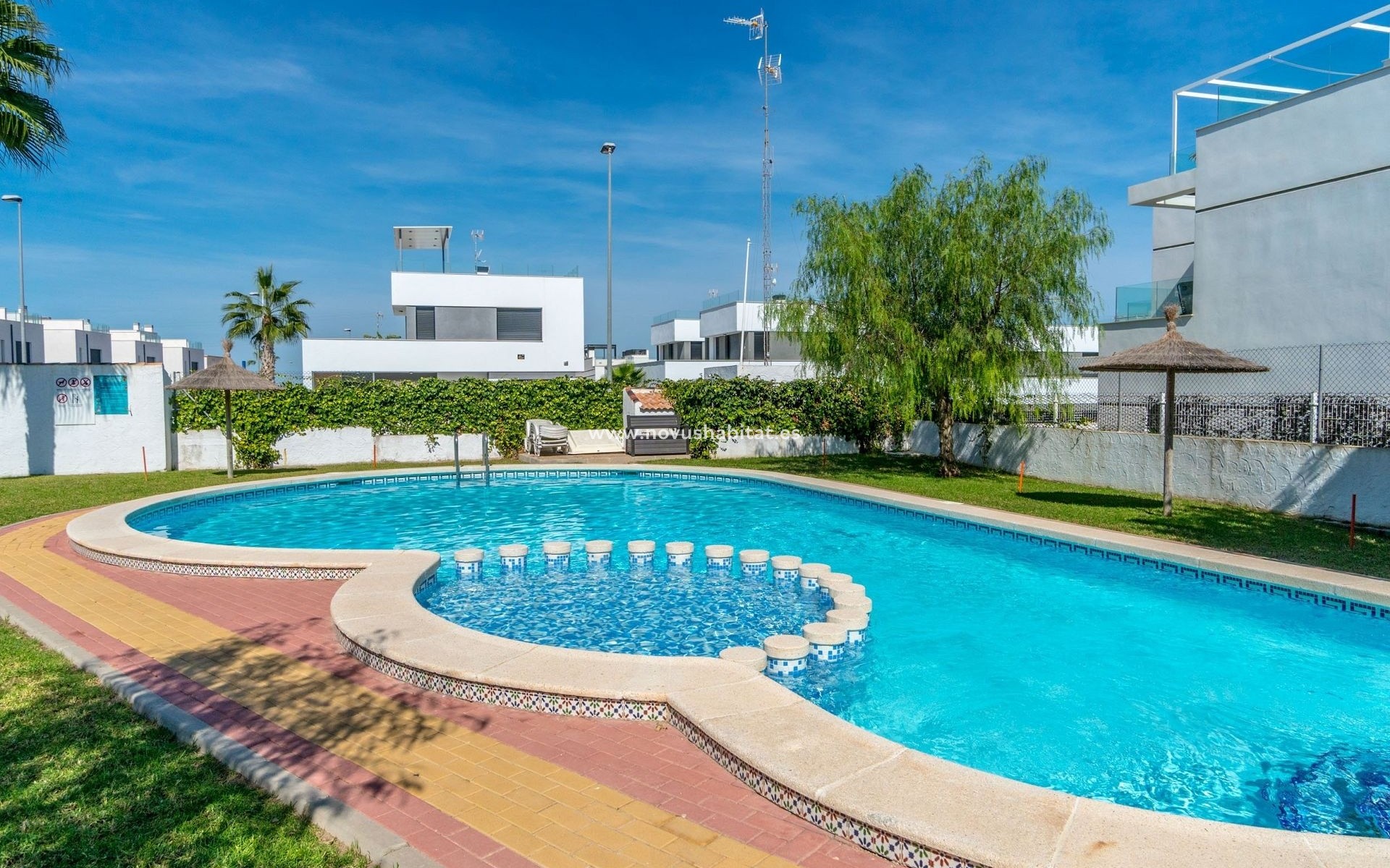 Segunda mano - Semi-detached house - Villamartín