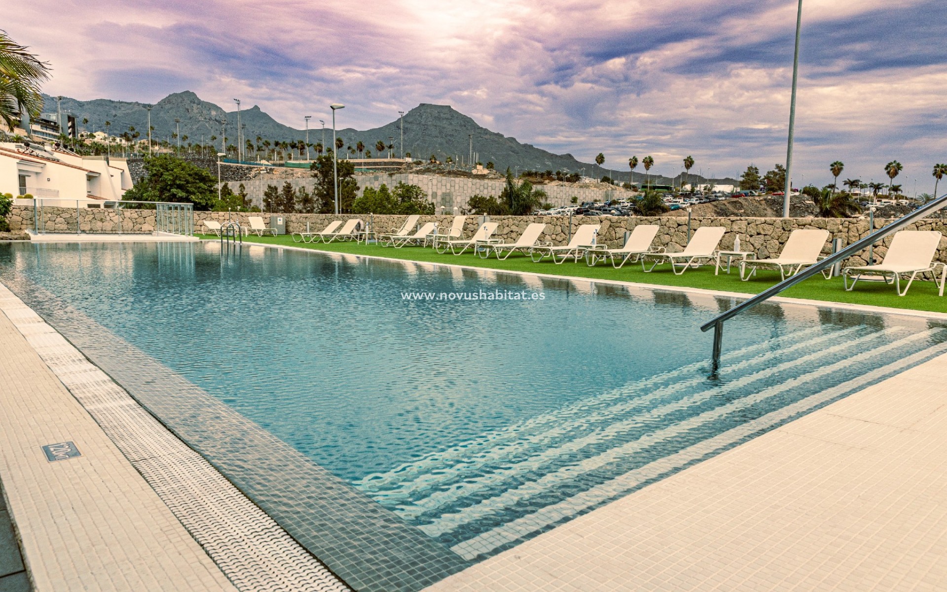 Segunda mano - Terraced house / Townhouse - La Caleta