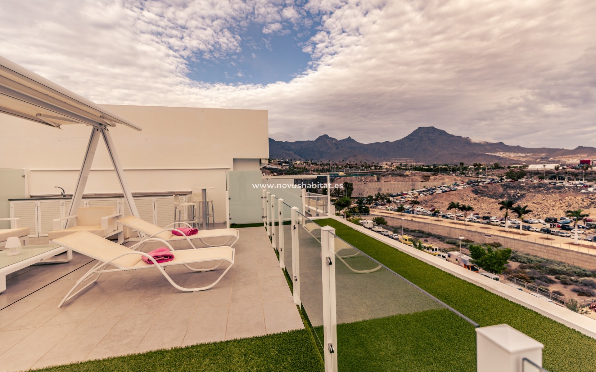 Segunda mano - Terraced house / Townhouse - La Caleta