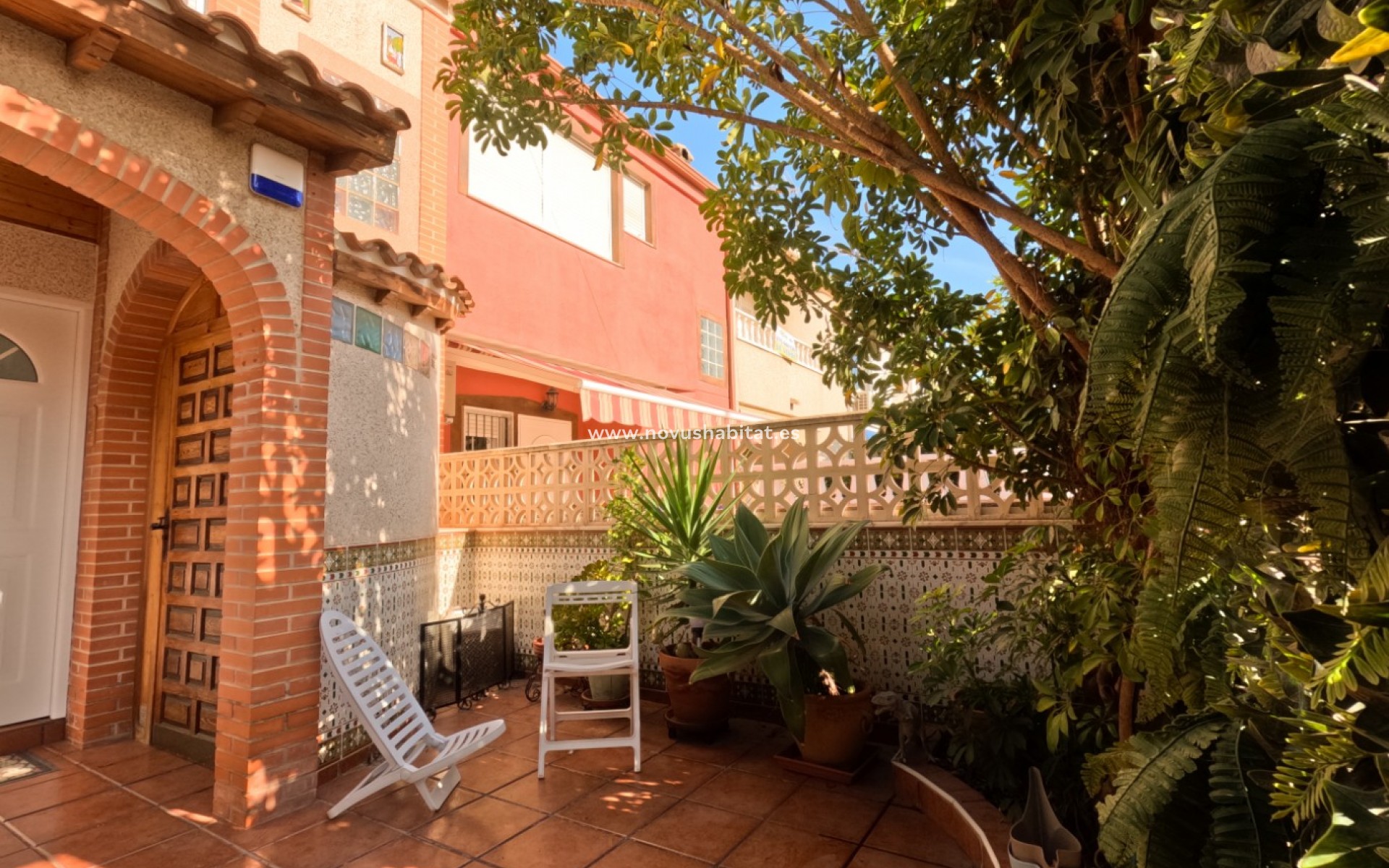 Segunda mano - Terraced house / Townhouse - Torrevieja - El Acequión - Los Náufragos