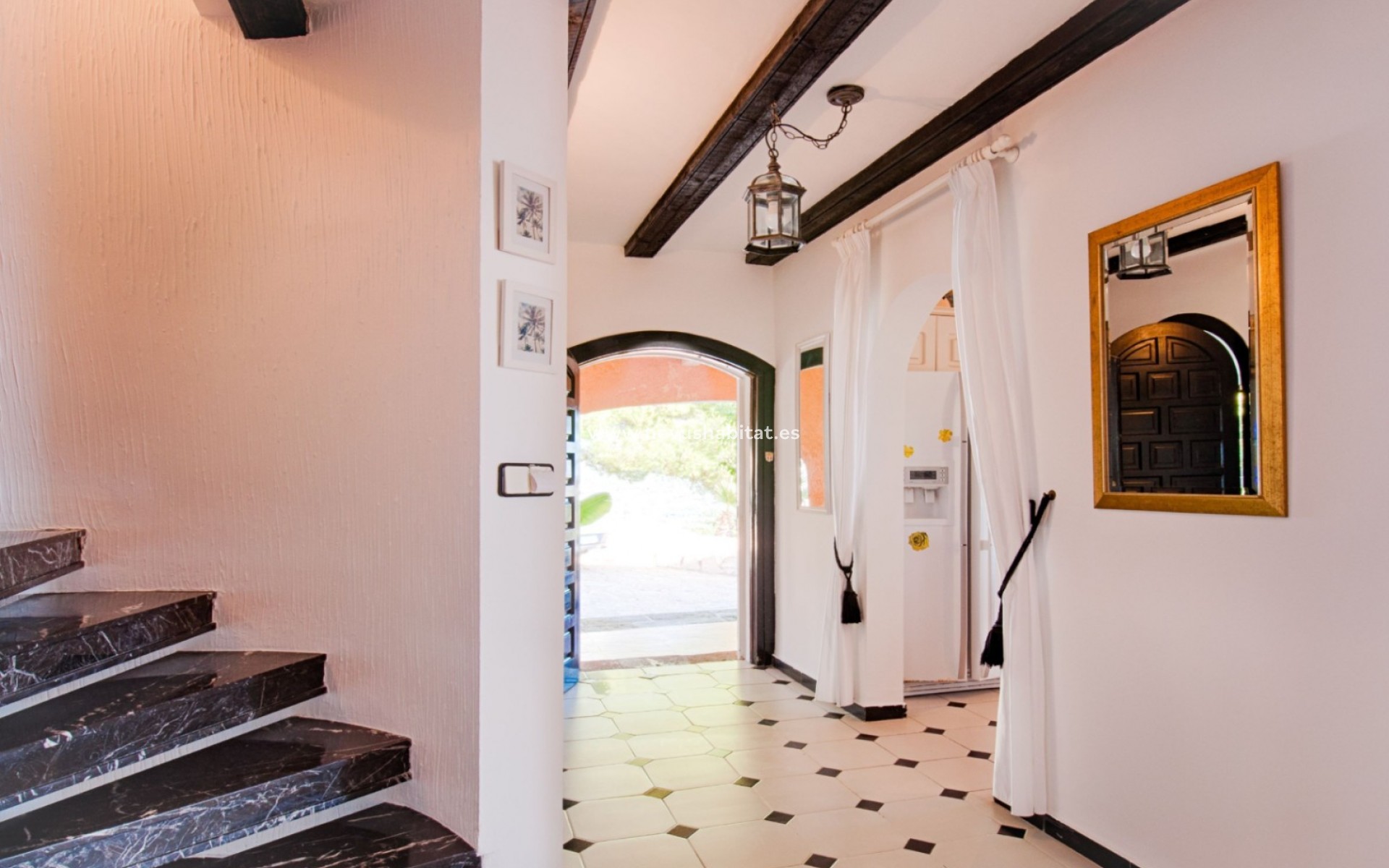 Segunda mano - Villa - Moraira