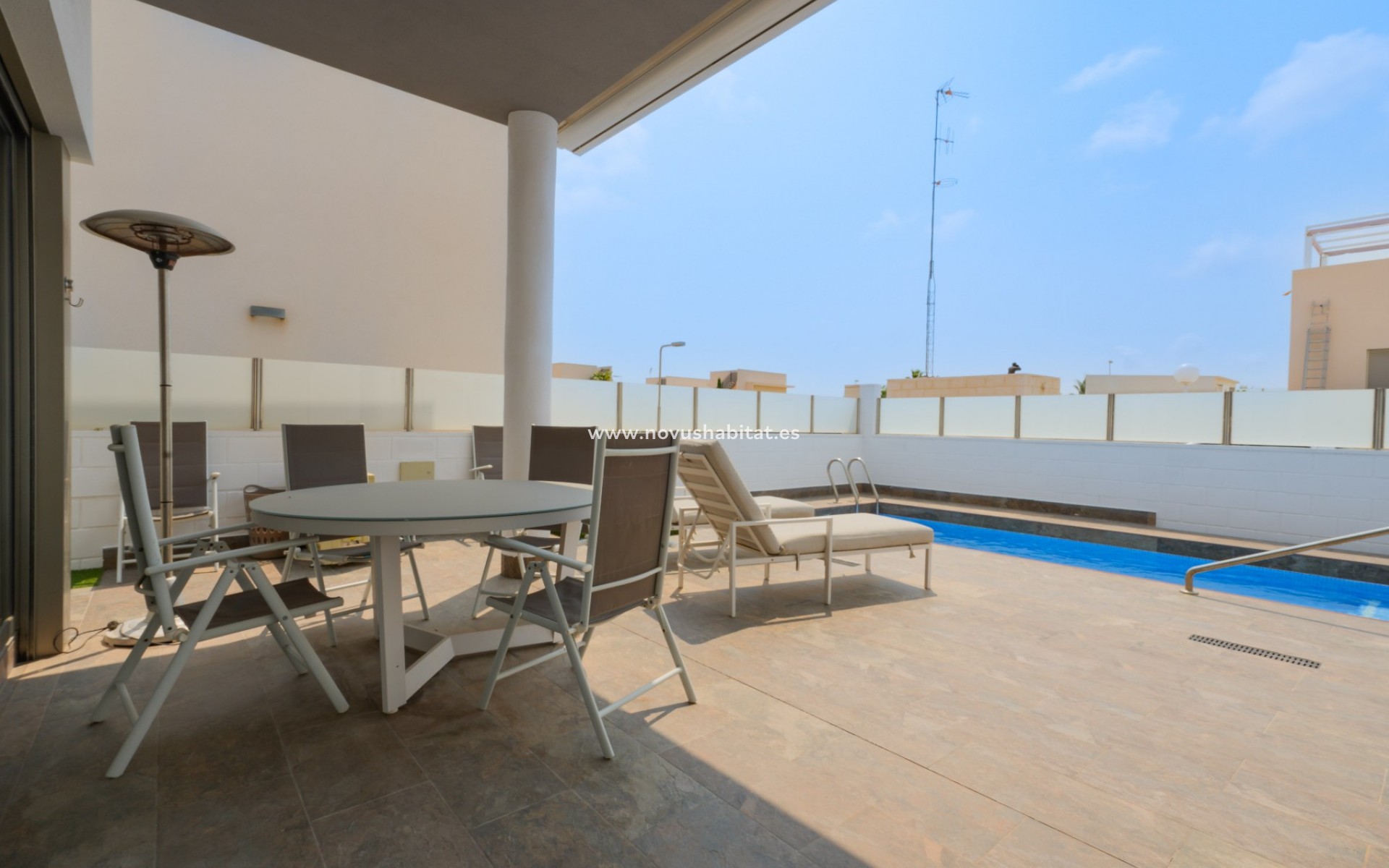 Segunda mano - Villa - Orihuela Costa - La Zenia