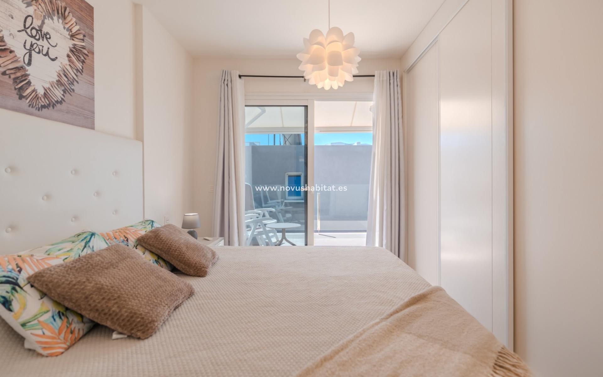 Segunda mano - Villa - Playa Paraiso