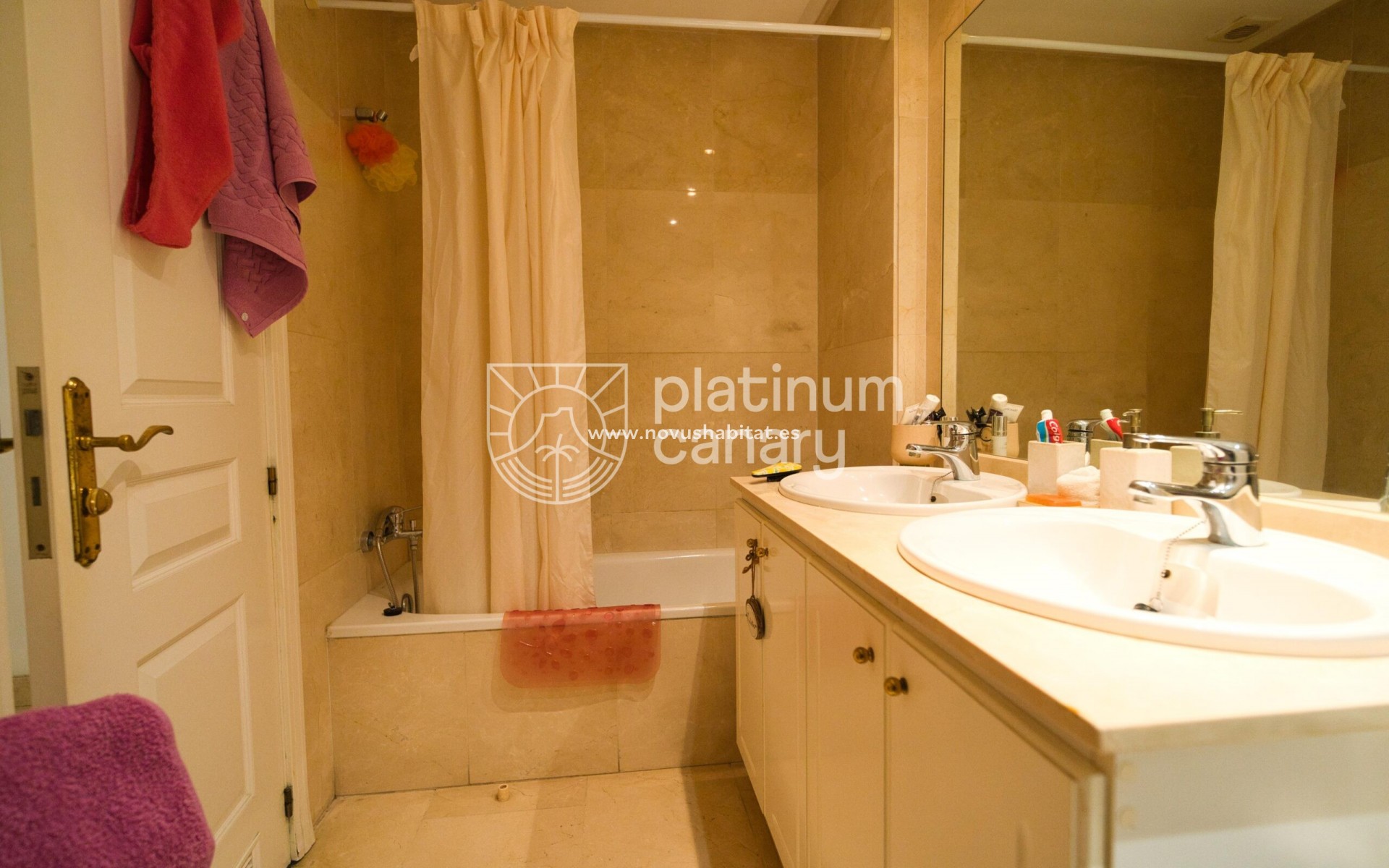 Sprzedaż - Apartament - Adeje - Santa Cruz de Tenerife